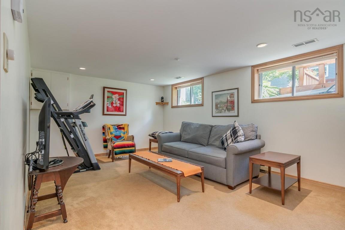 $519,900.00: 37 Robert Drive, Dartmouth