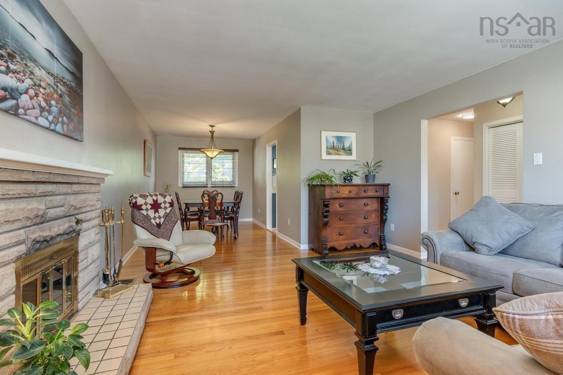 $519,900.00: 37 Robert Drive, Dartmouth