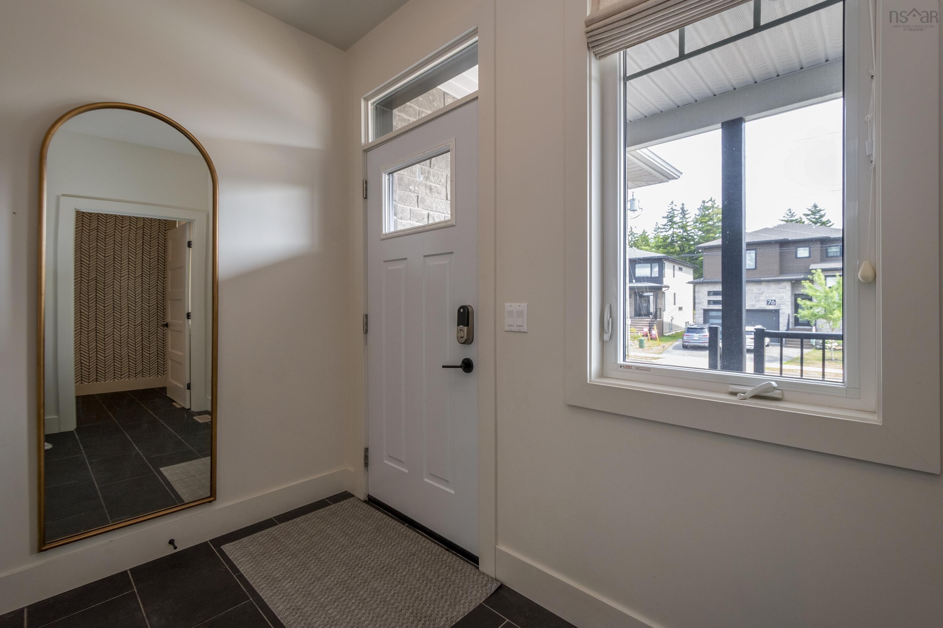 $959,900.00: 77 Bristolton Avenue, Bedford