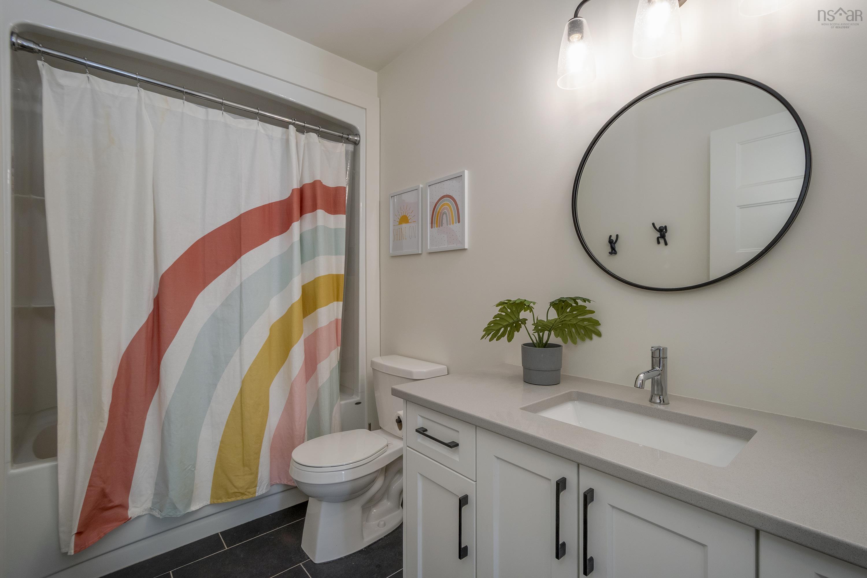 $959,900.00: 77 Bristolton Avenue, Bedford