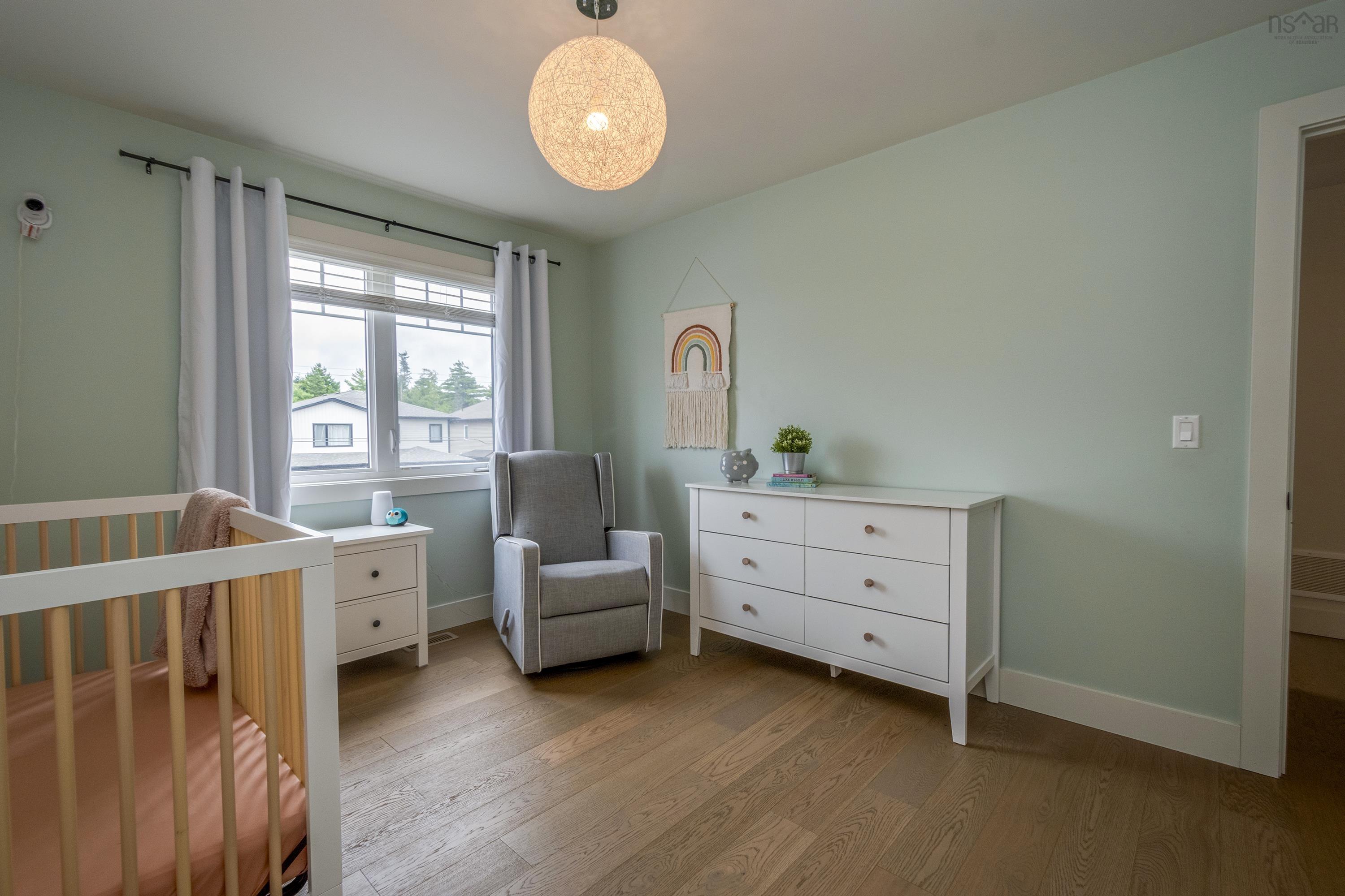 $959,900.00: 77 Bristolton Avenue, Bedford