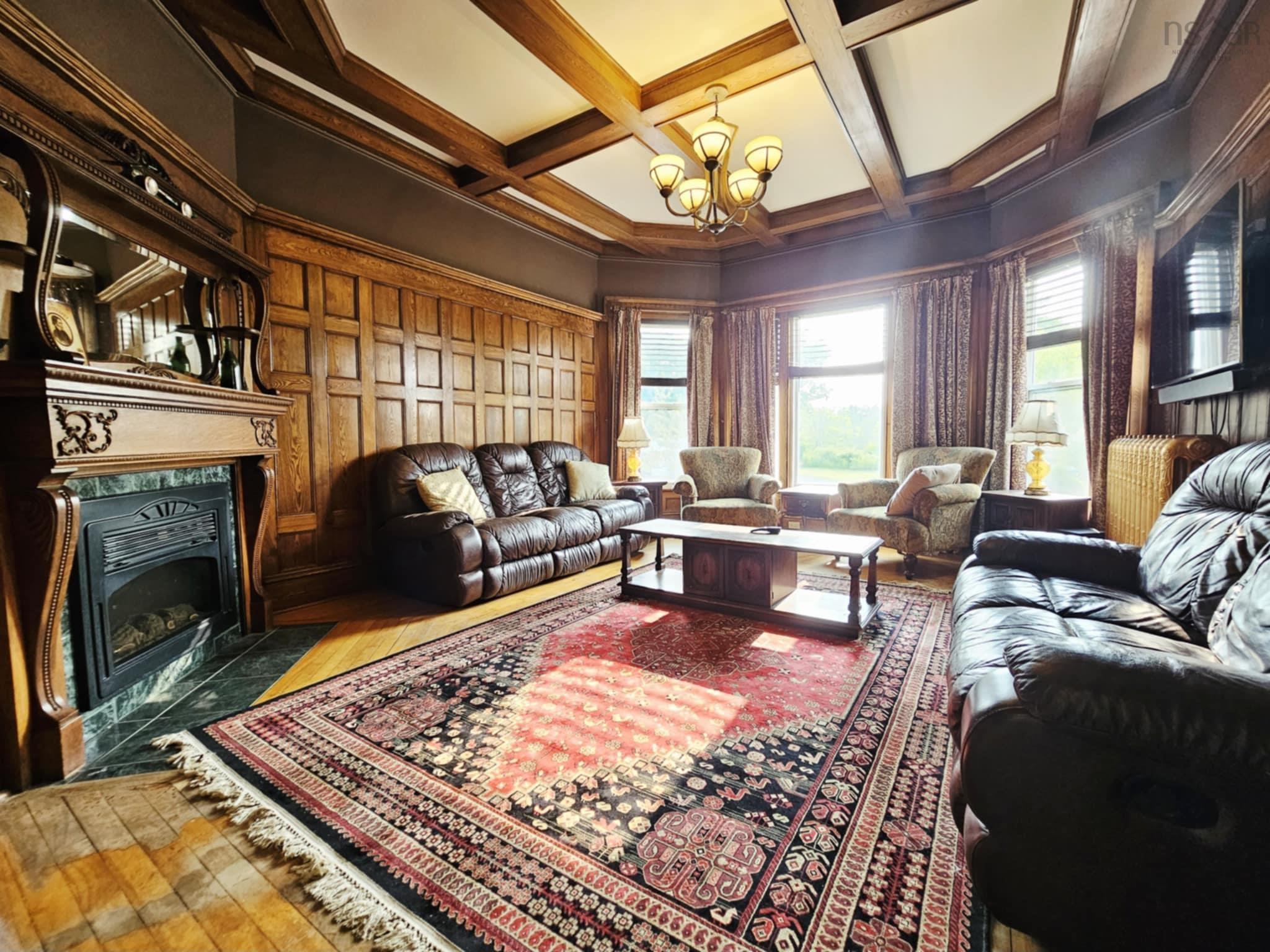 $749,000.00: 435 Prince Street, Truro