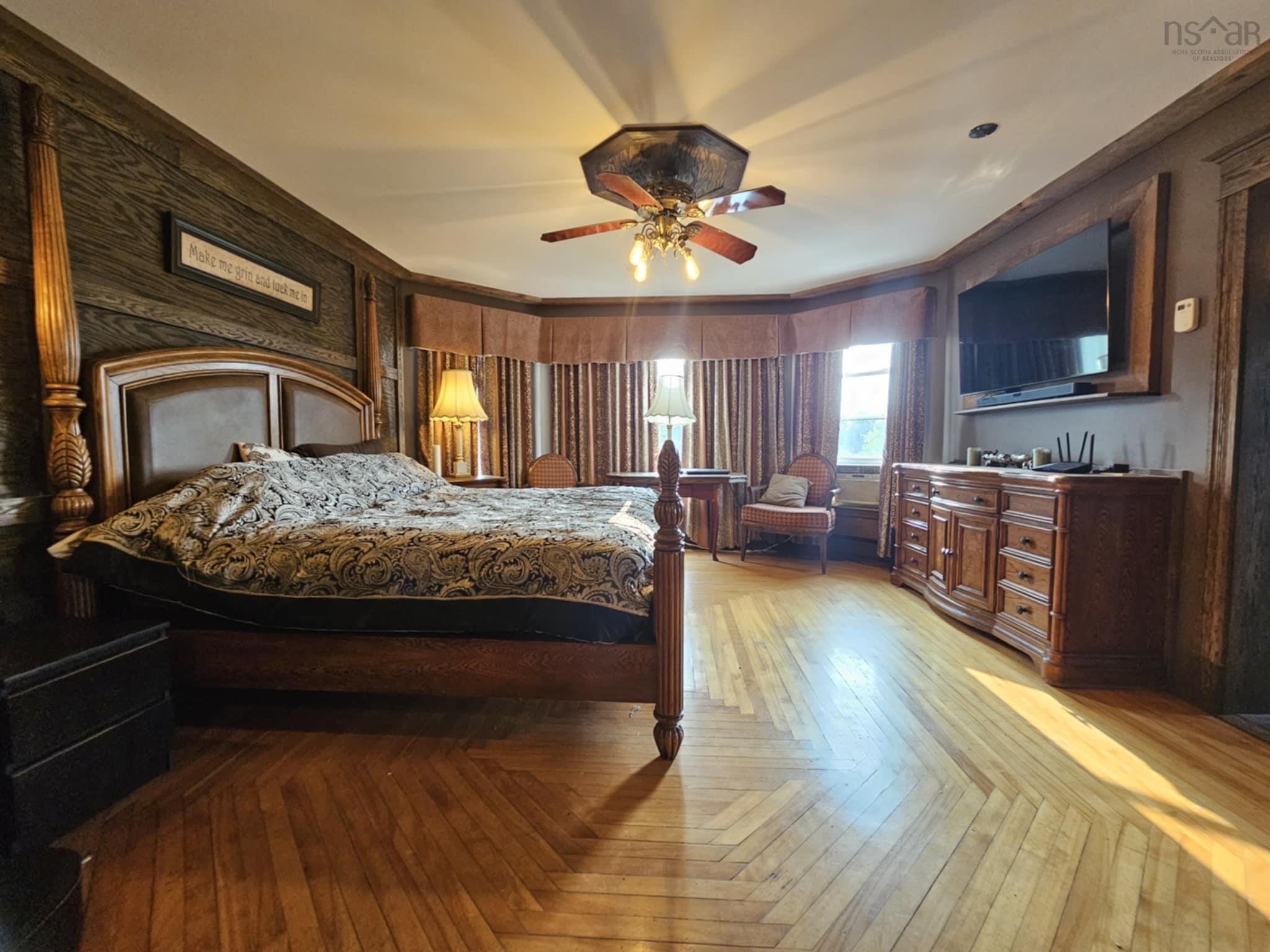 $749,000.00: 435 Prince Street, Truro