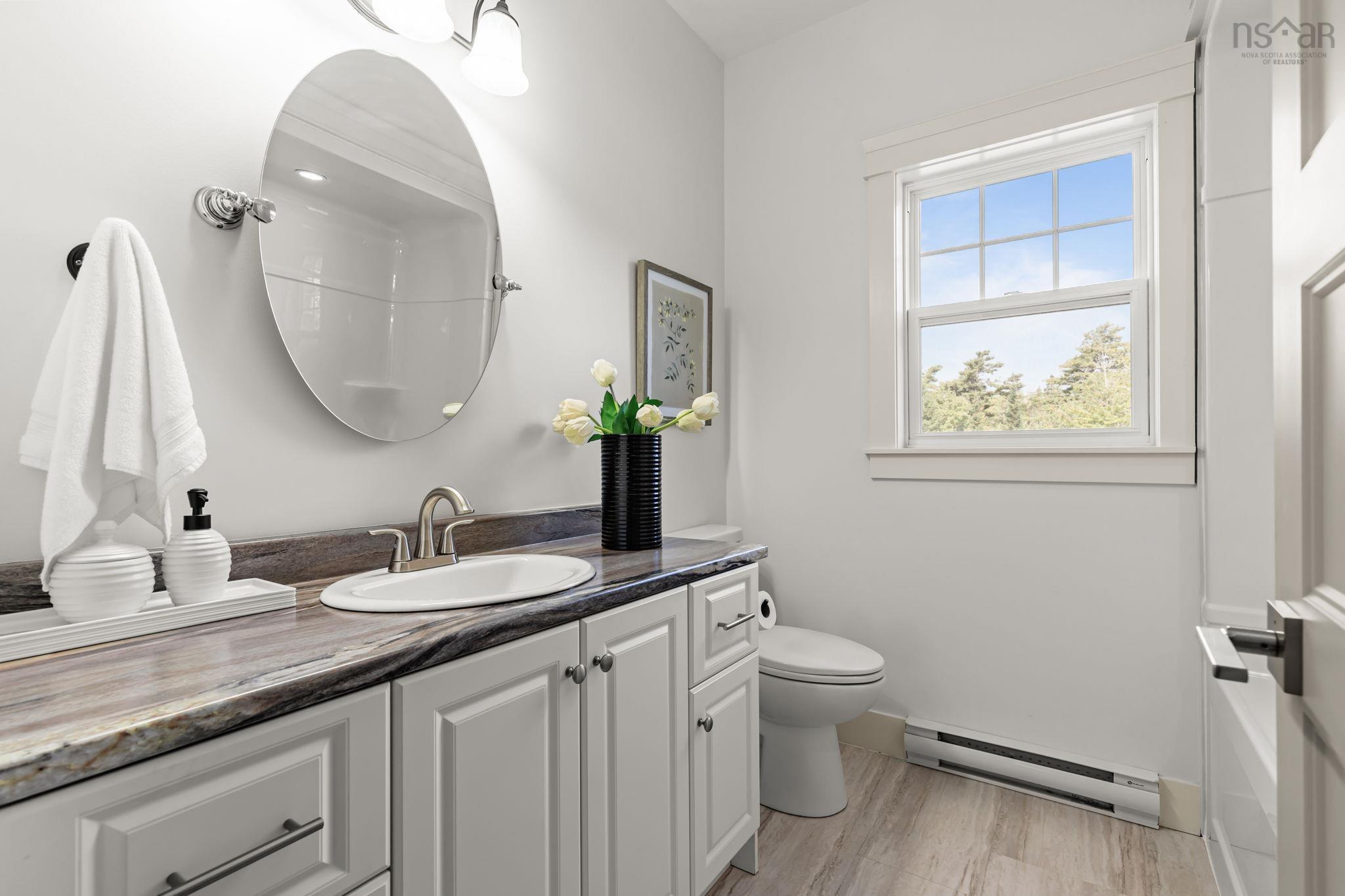 $649,900.00: 21 Prospectors Loop, Montague Gold Mines