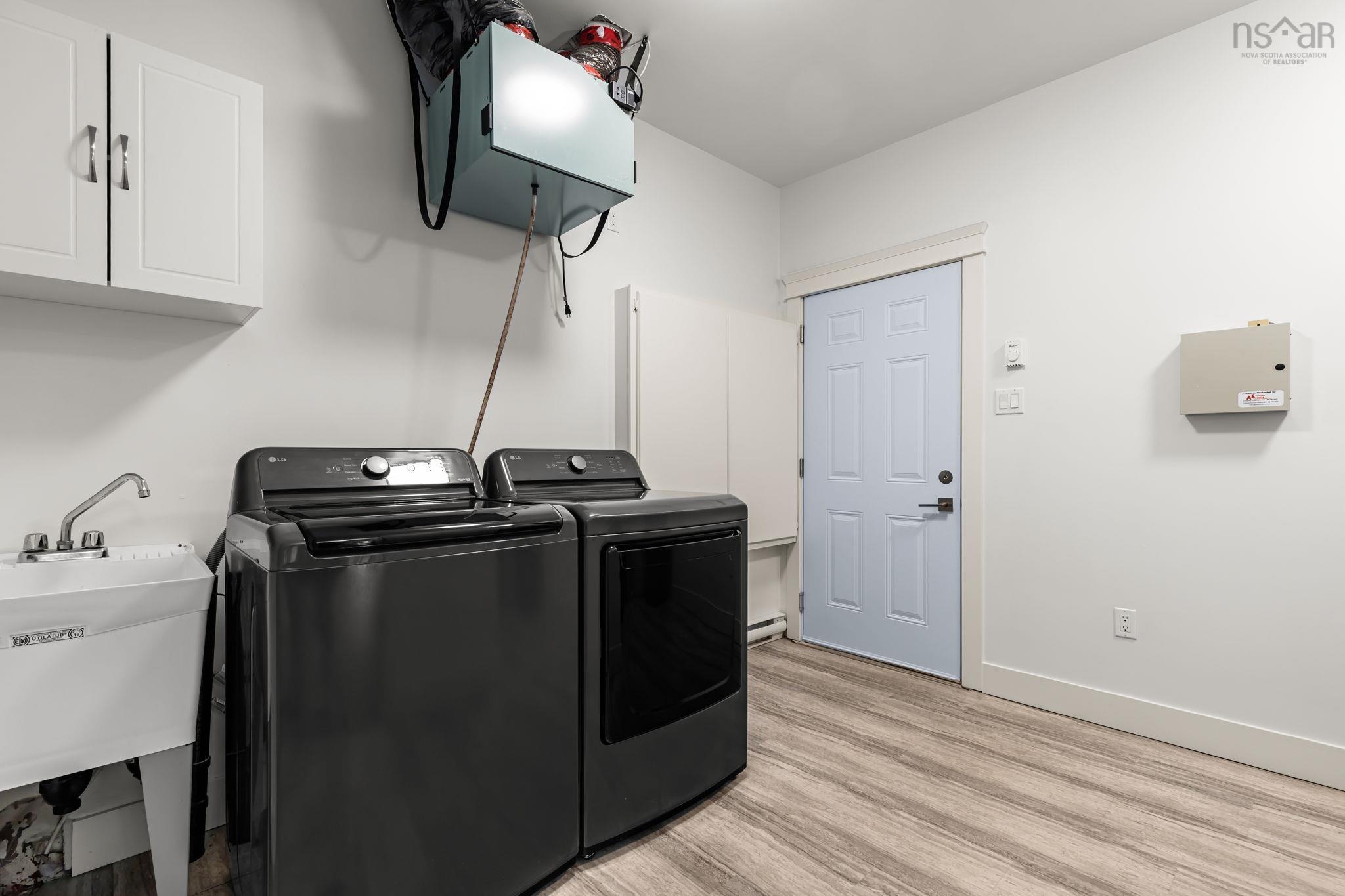 $649,900.00: 21 Prospectors Loop, Montague Gold Mines