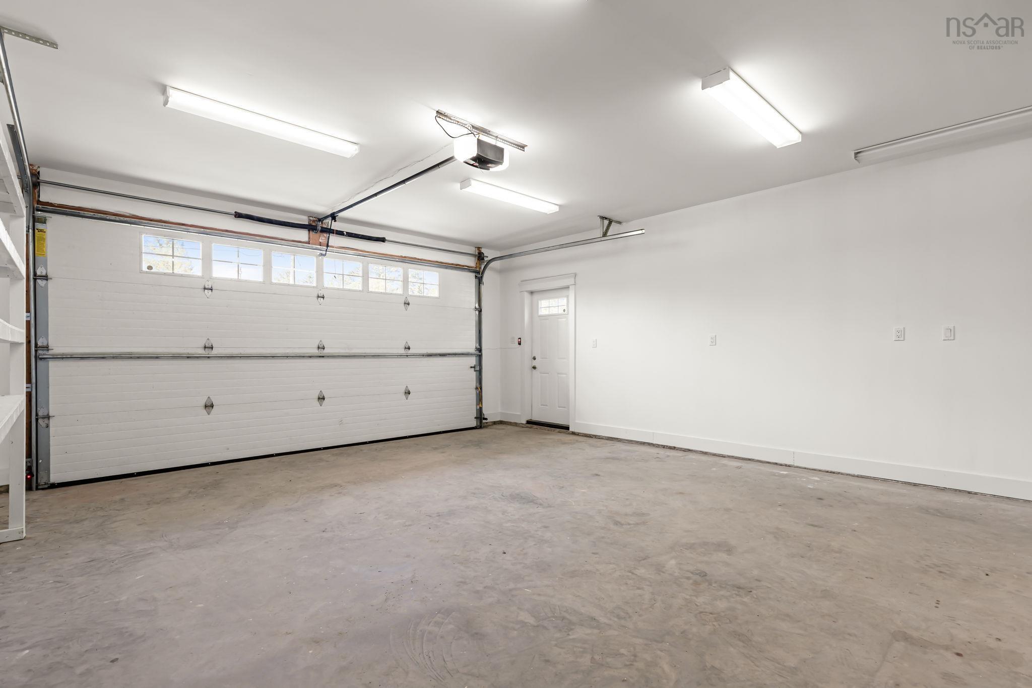 $649,900.00: 21 Prospectors Loop, Montague Gold Mines