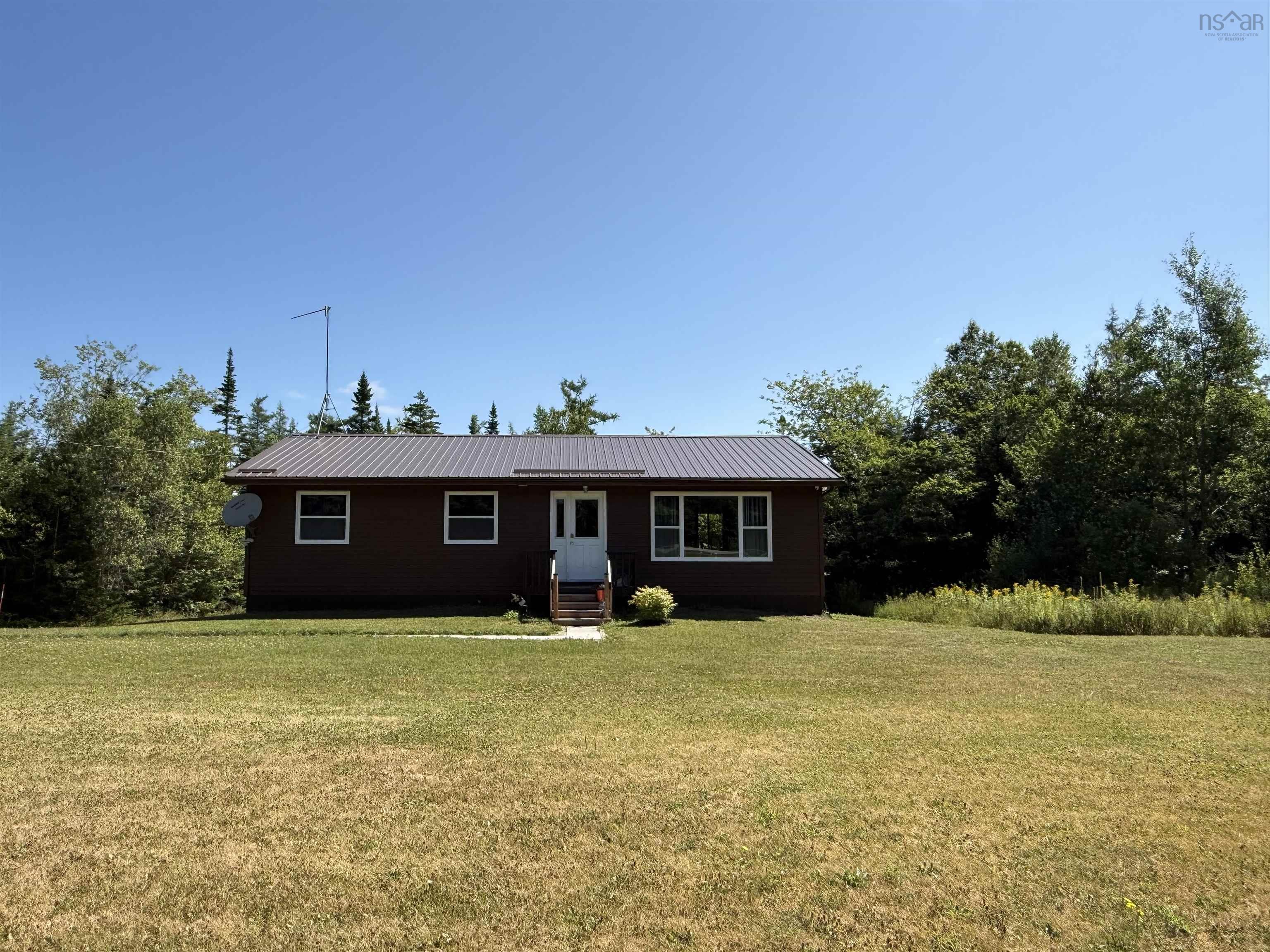 $279,900.00: 6536 Highway 224, Pleasant Valley