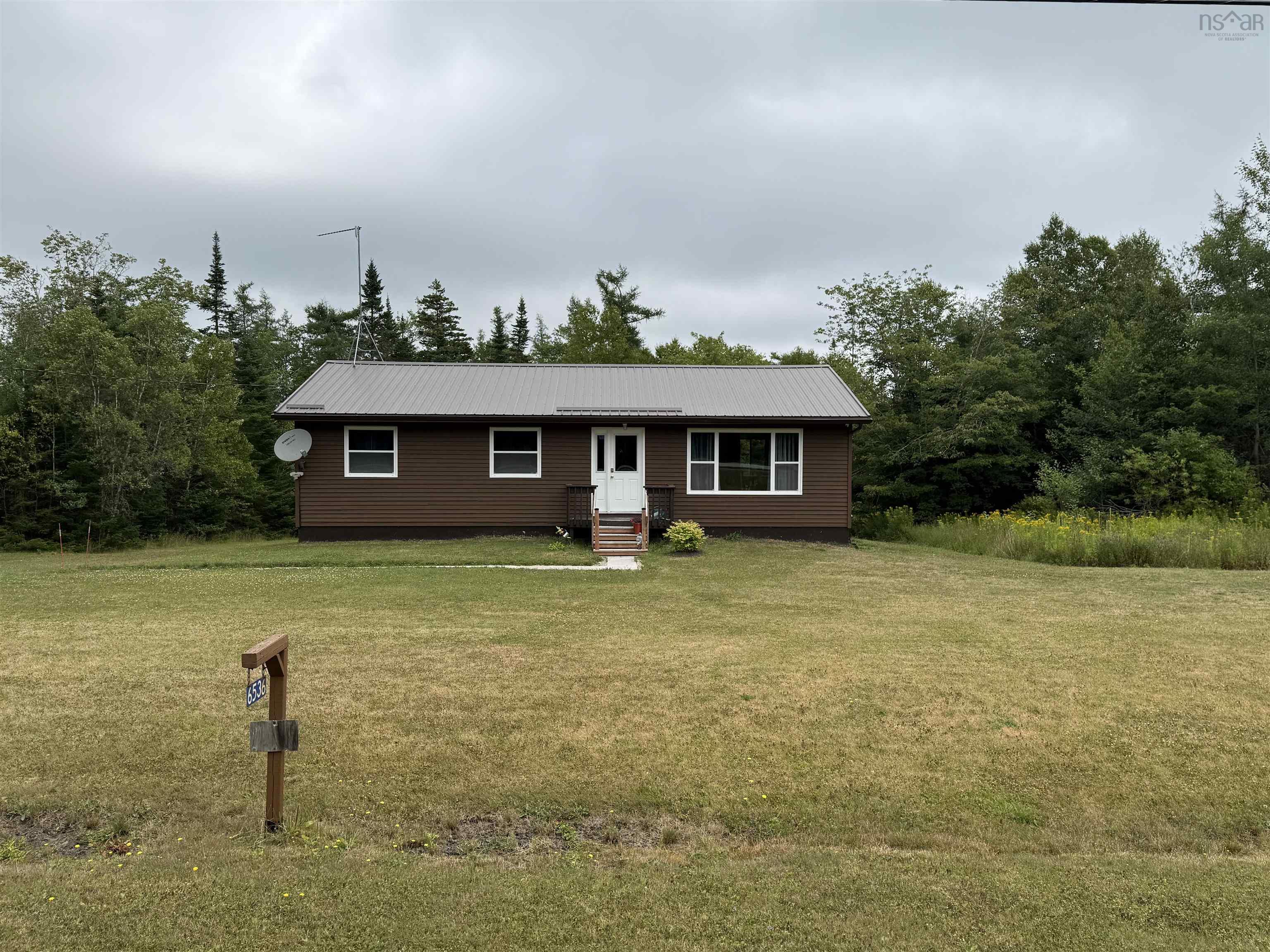 $299,900.00: 6536 Highway 224, Pleasant Valley