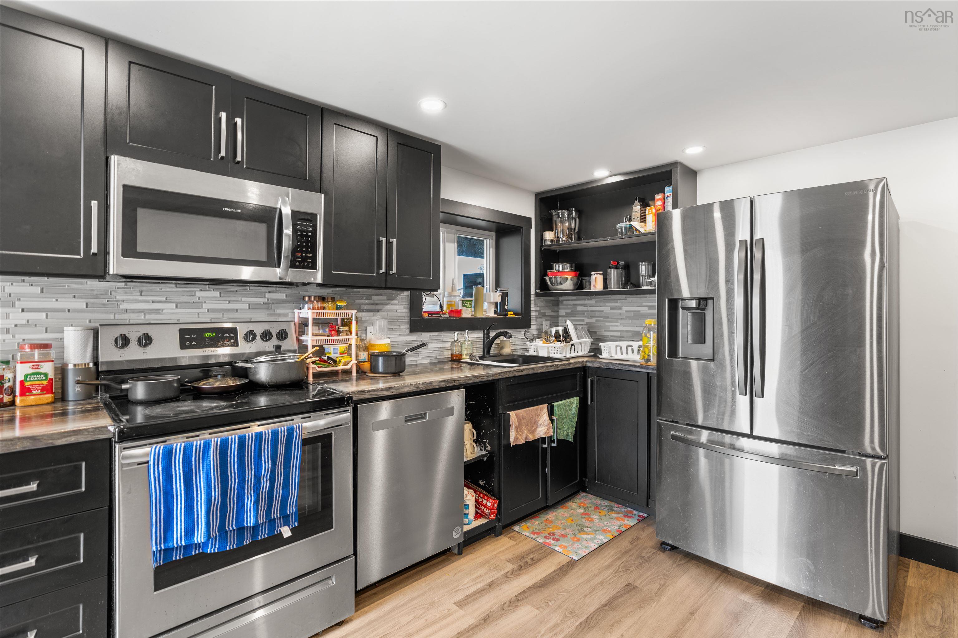 $669,900.00: 24 Sirius Crescent, Cole Harbour