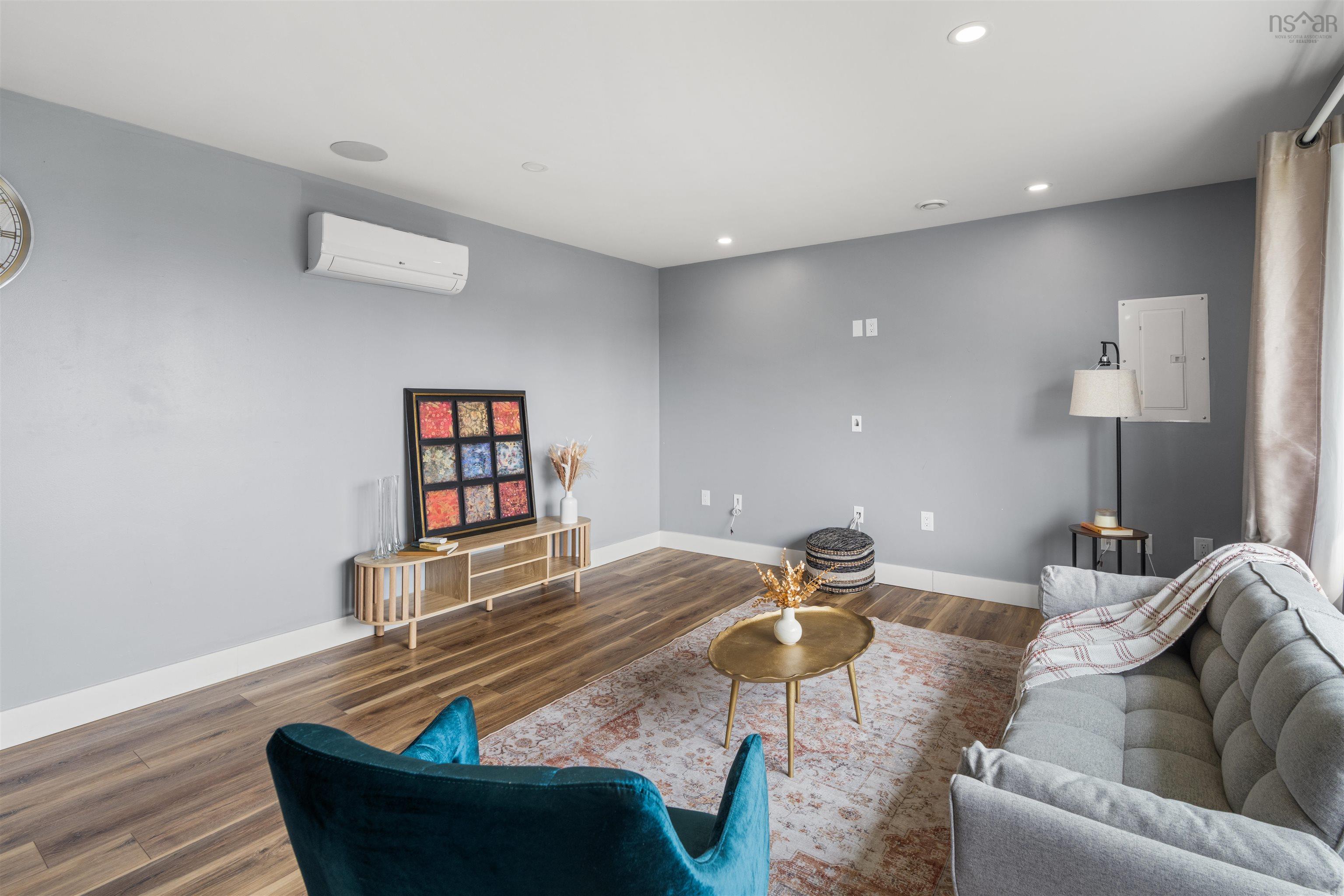 $669,900.00: 24 Sirius Crescent, Cole Harbour