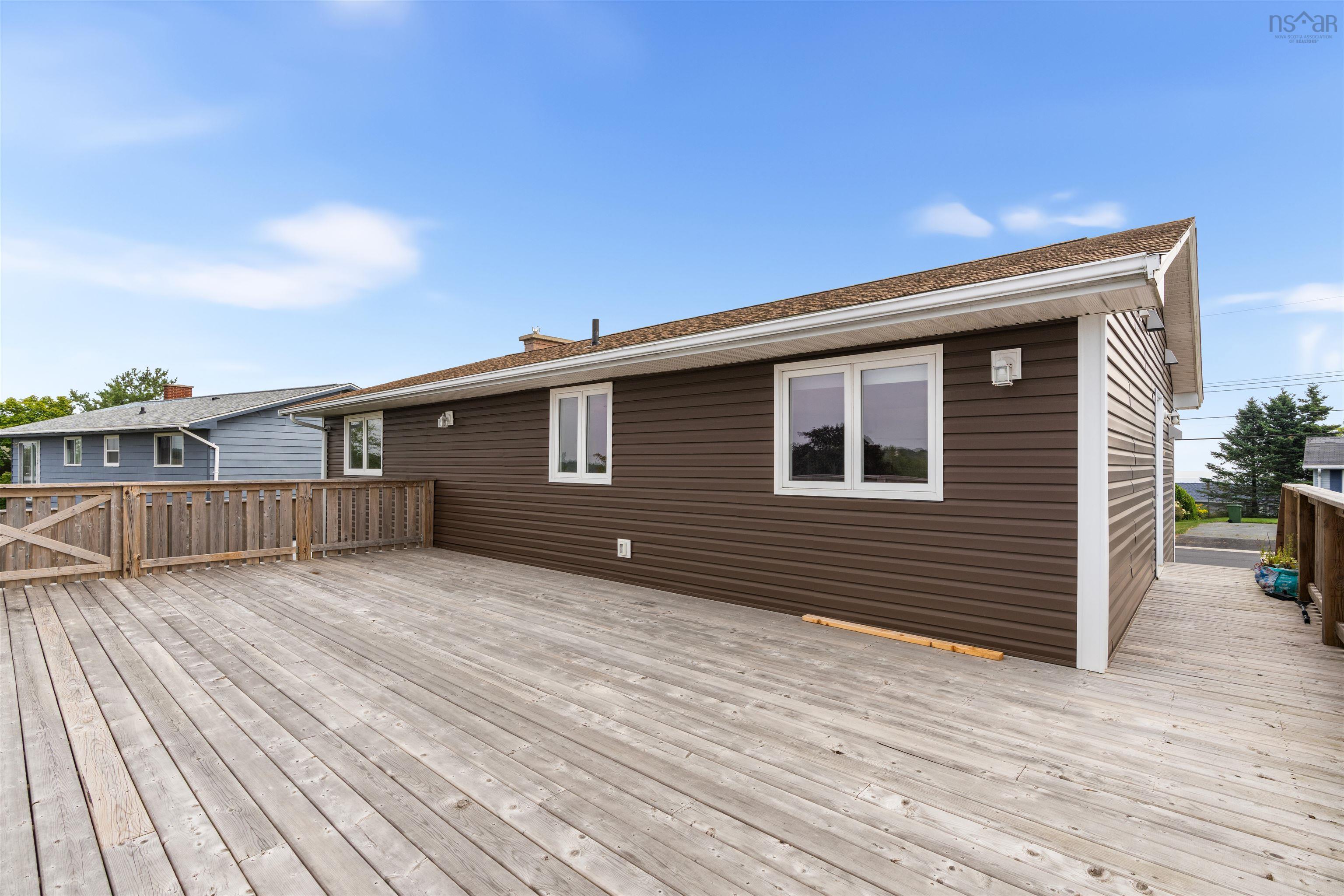 $669,900.00: 24 Sirius Crescent, Cole Harbour