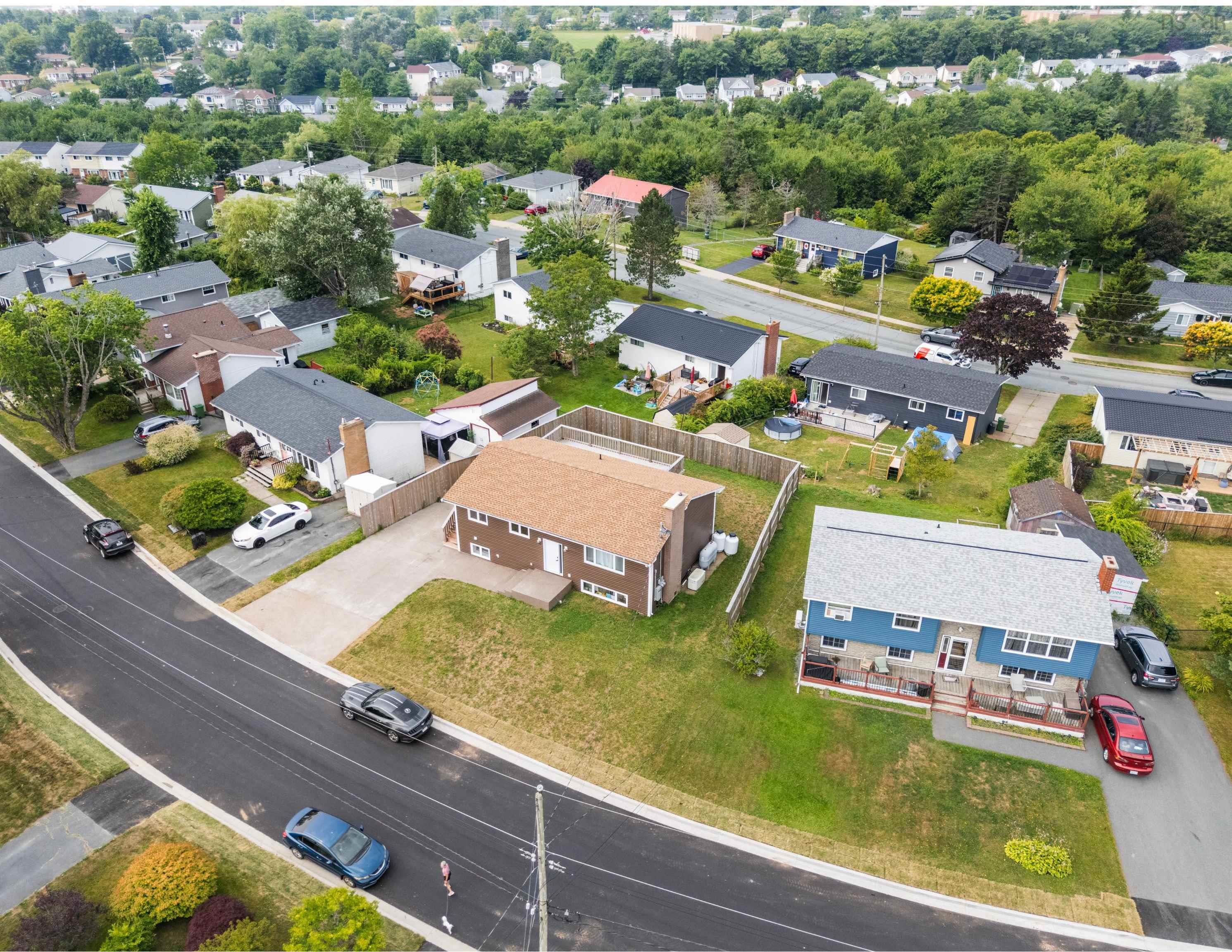 $669,900.00: 24 Sirius Crescent, Cole Harbour