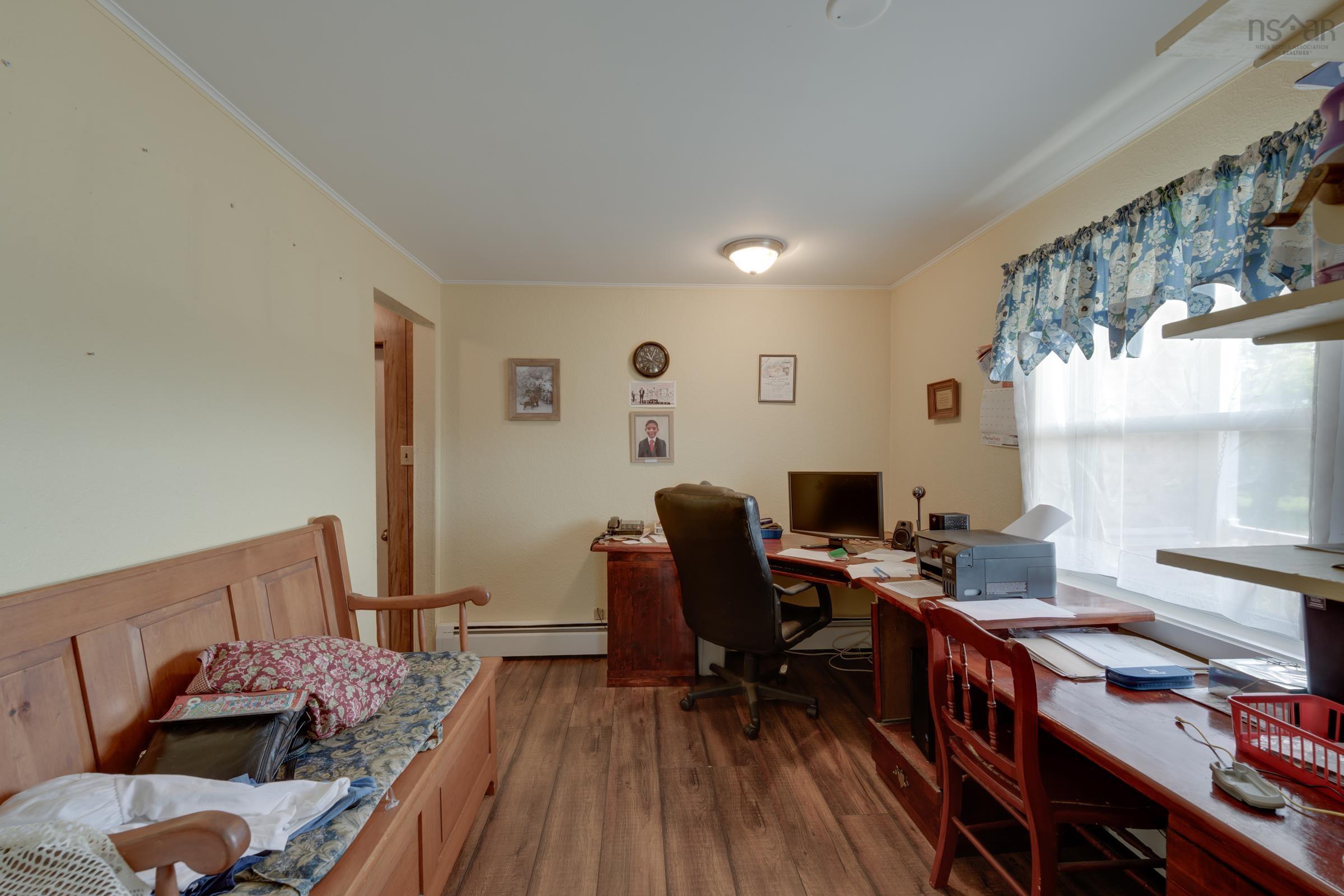 $350,000.00: 18 Riverside Lane, Salmon River