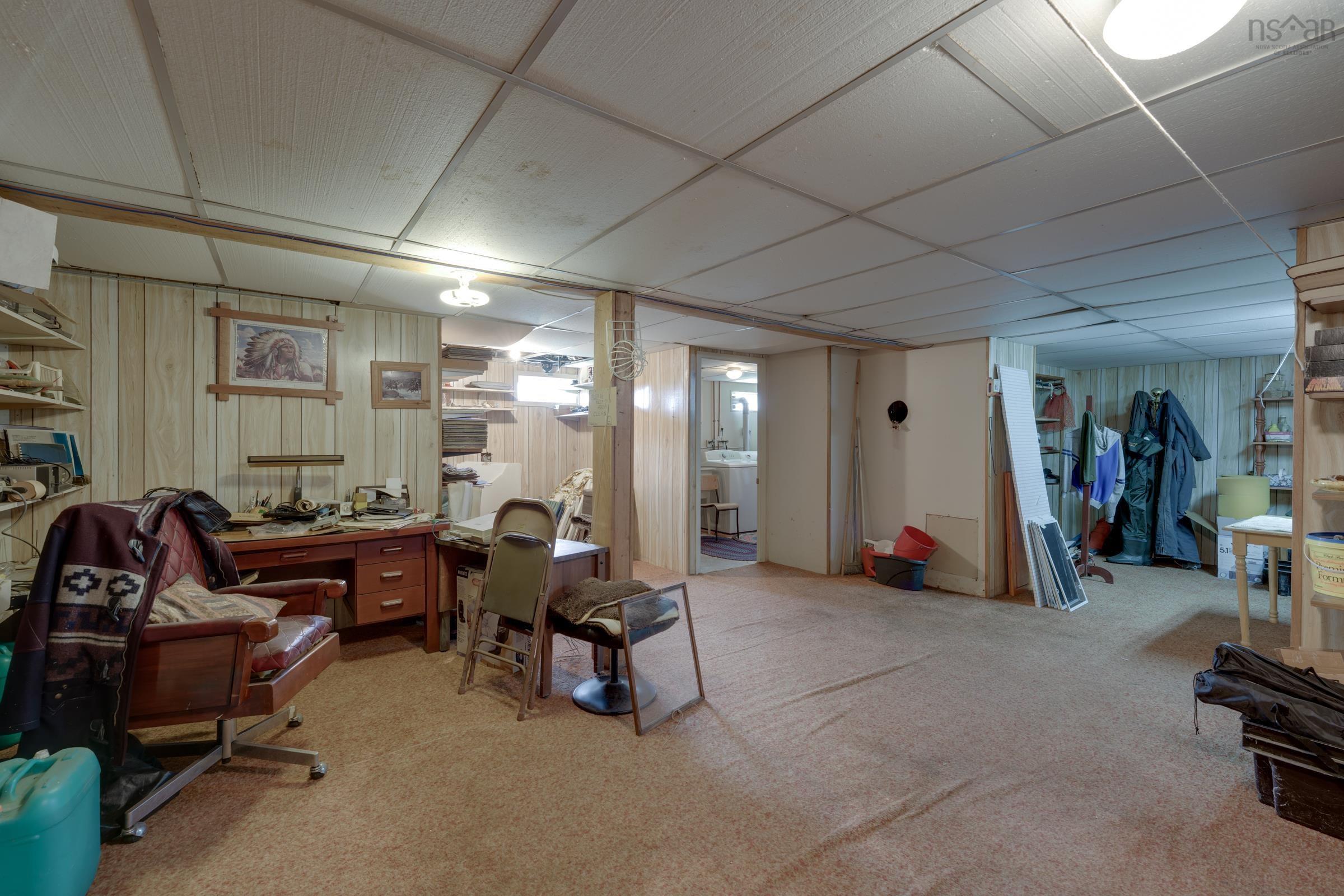 $350,000.00: 18 Riverside Lane, Salmon River