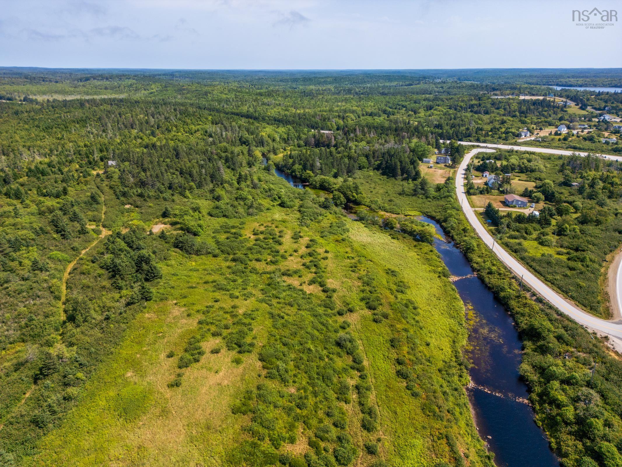 $350,000.00: 18 Riverside Lane, Salmon River