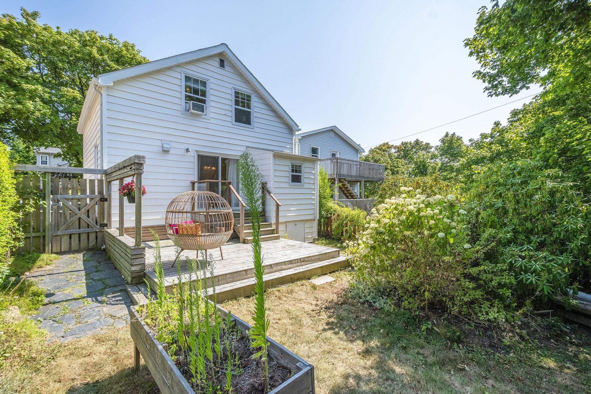 $649,900.00: 6105 Leeds Street, Halifax