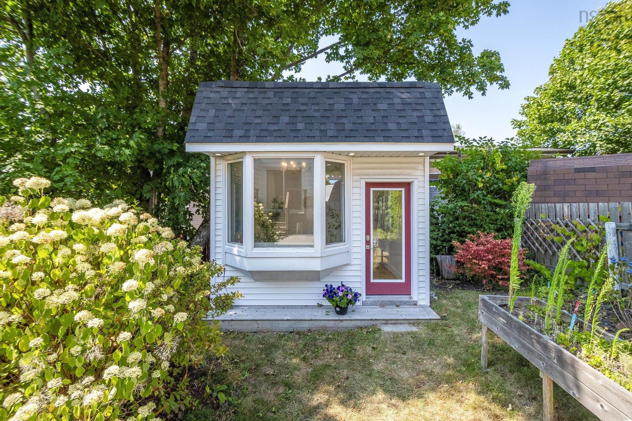 $649,900.00: 6105 Leeds Street, Halifax