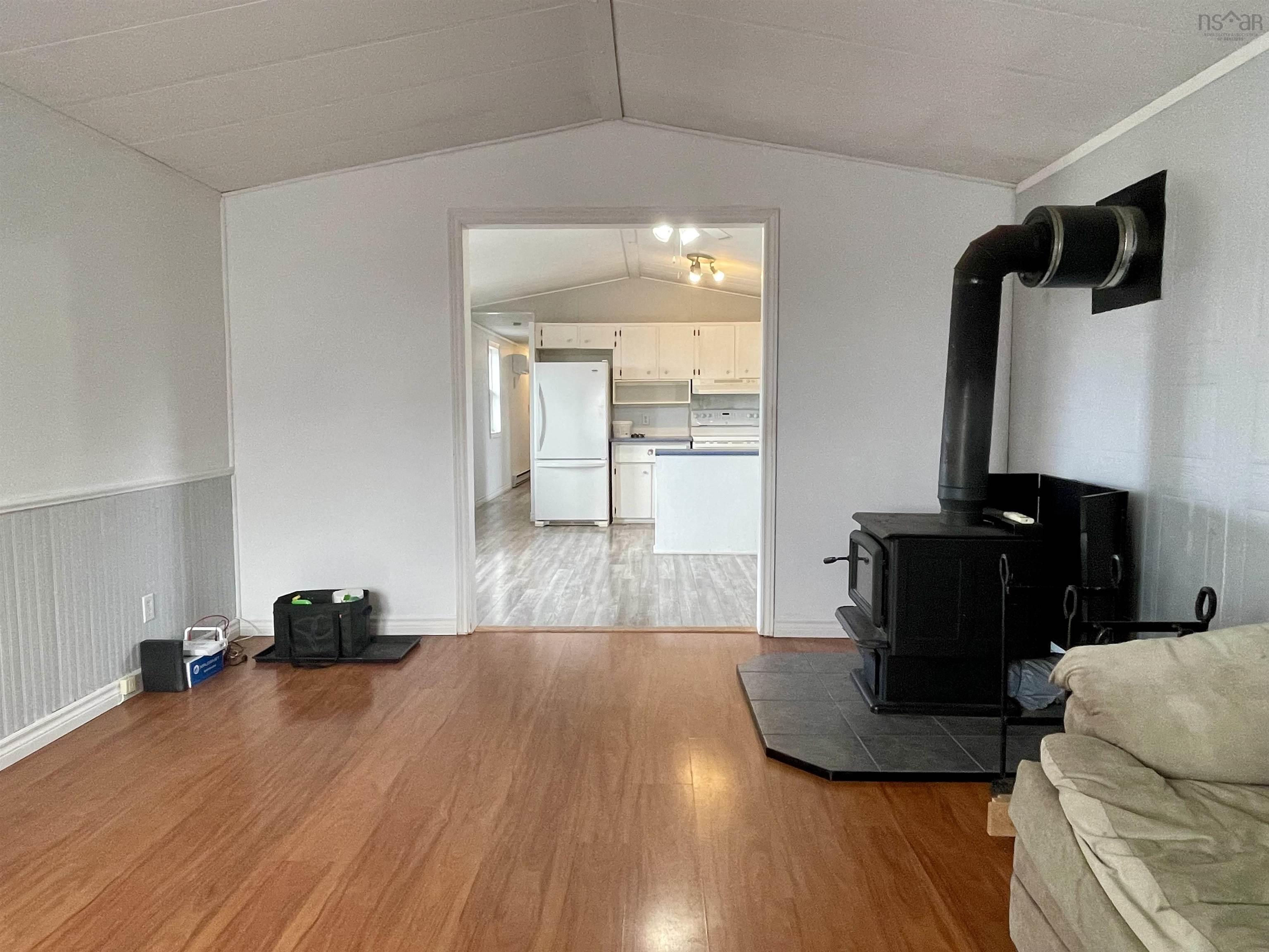 $149,900.00: 44 Chapel Street, Springhill