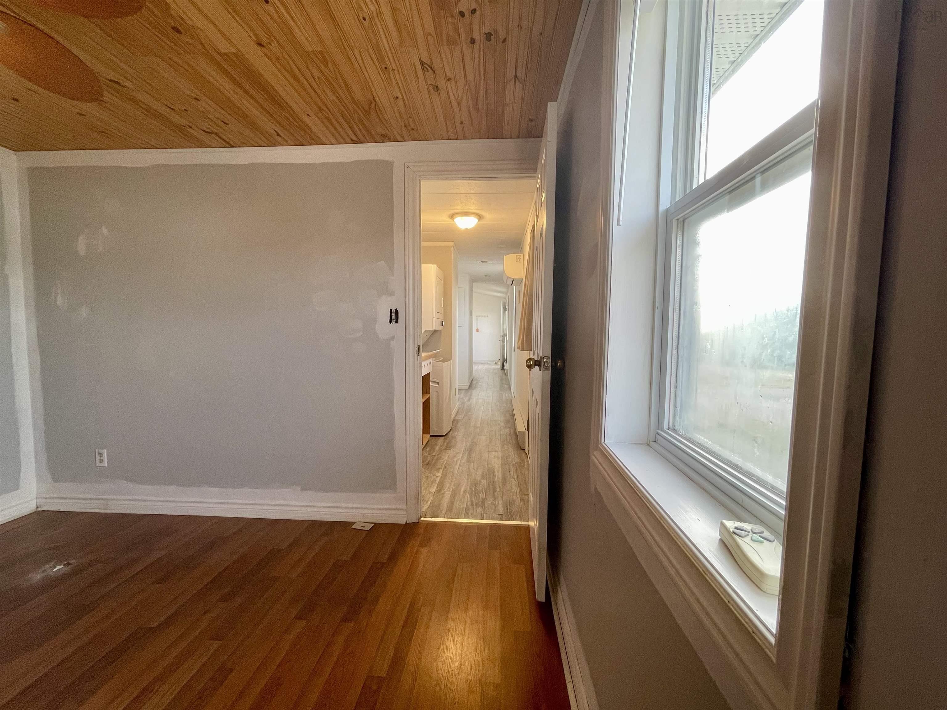 $149,900.00: 44 Chapel Street, Springhill