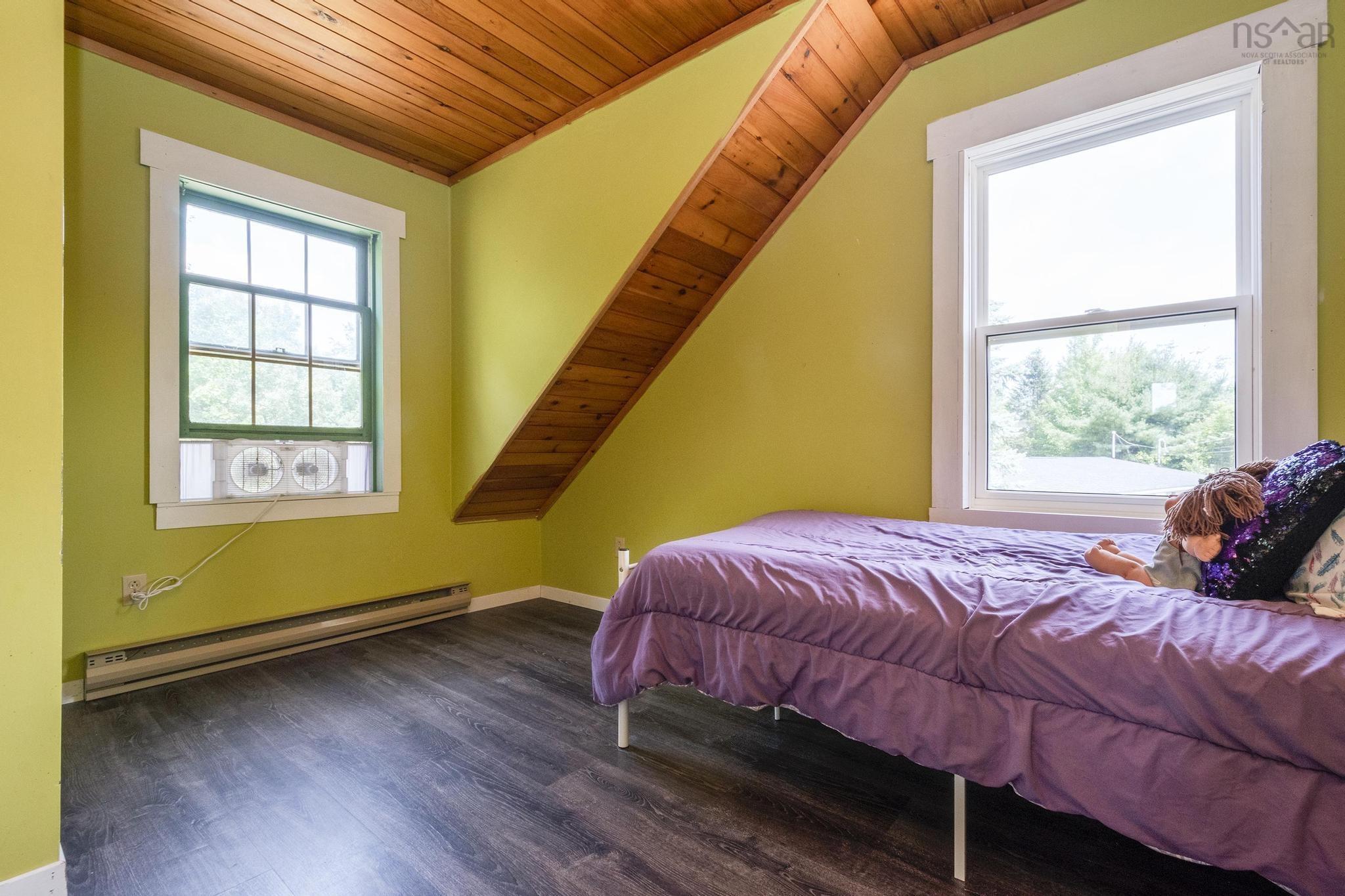 $325,000.00: 992 Marie Court, North Kentville