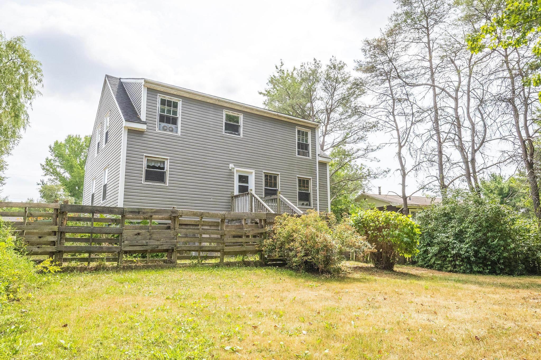 $325,000.00: 992 Marie Court, North Kentville