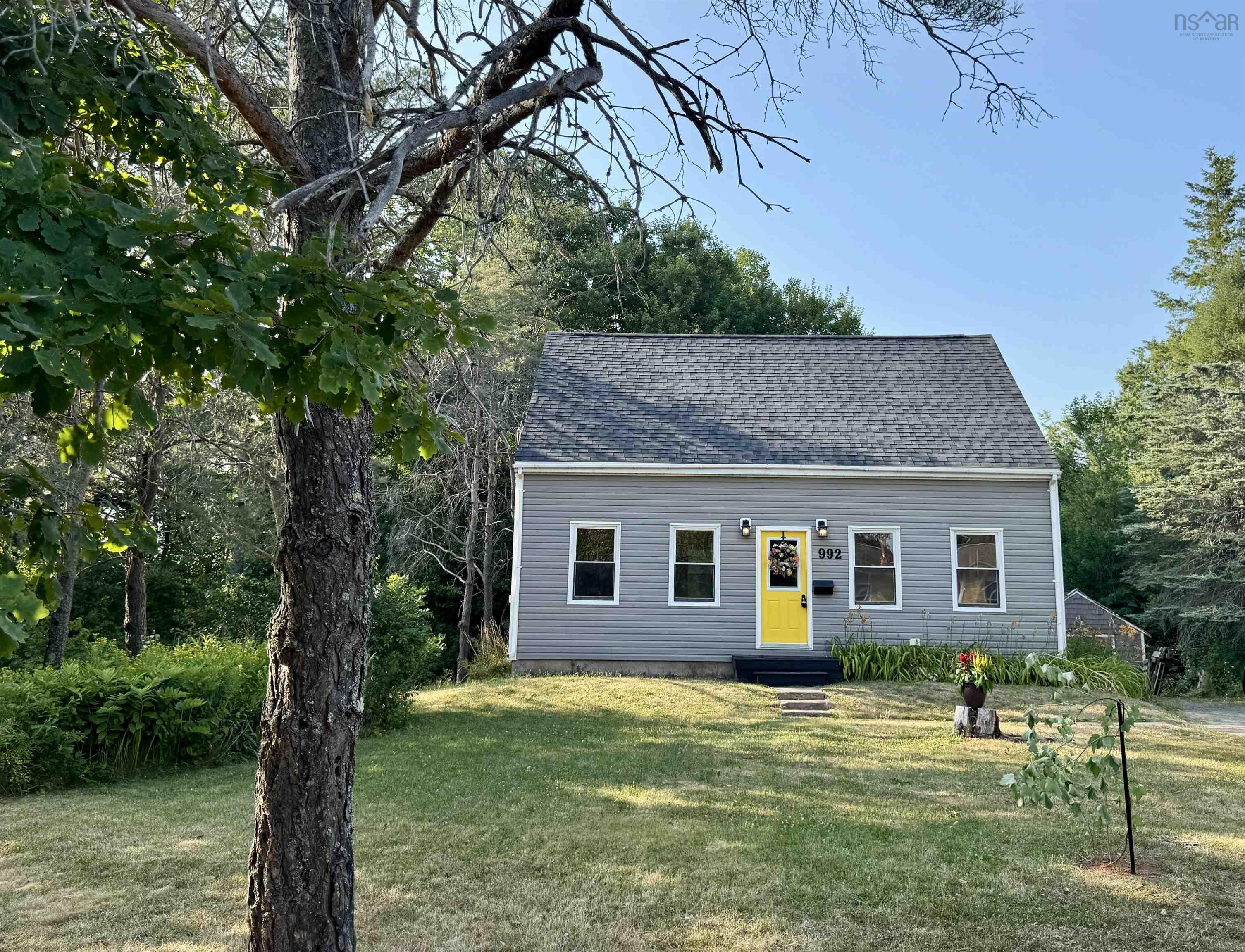 $325,000.00: 992 Marie Court, North Kentville