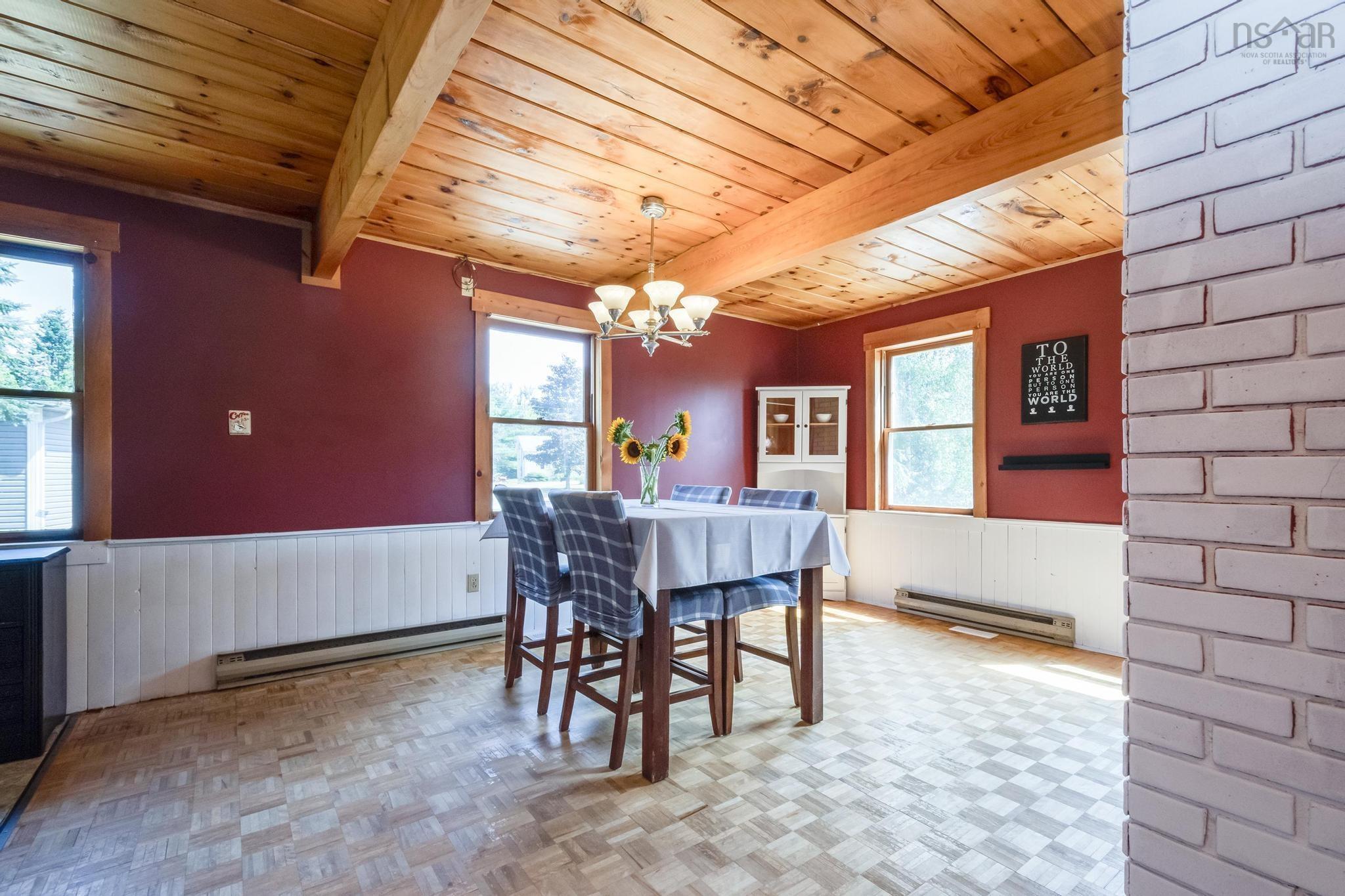 $325,000.00: 992 Marie Court, North Kentville