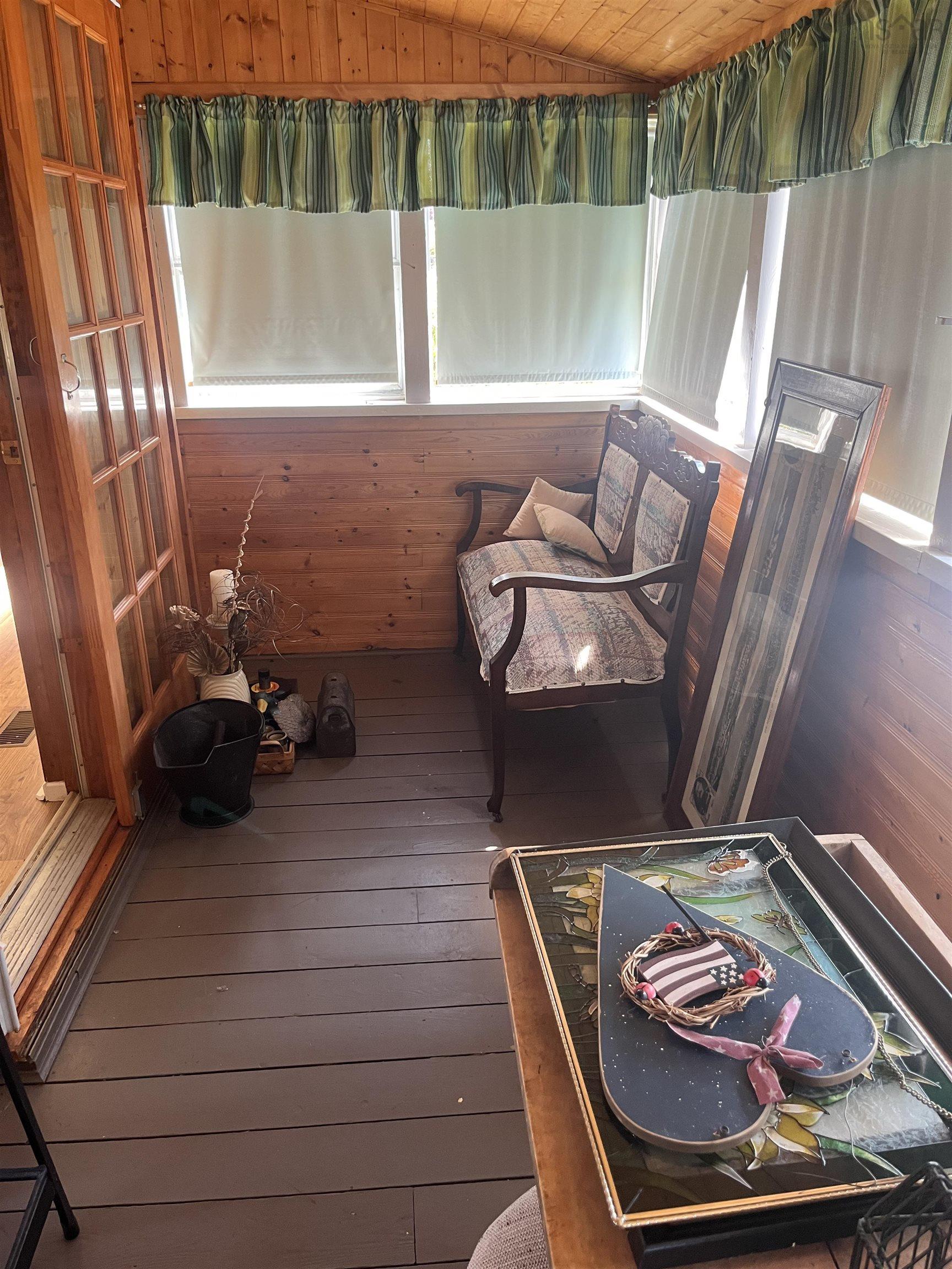 $149,000.00: 742 Donkin Highway, Donkin