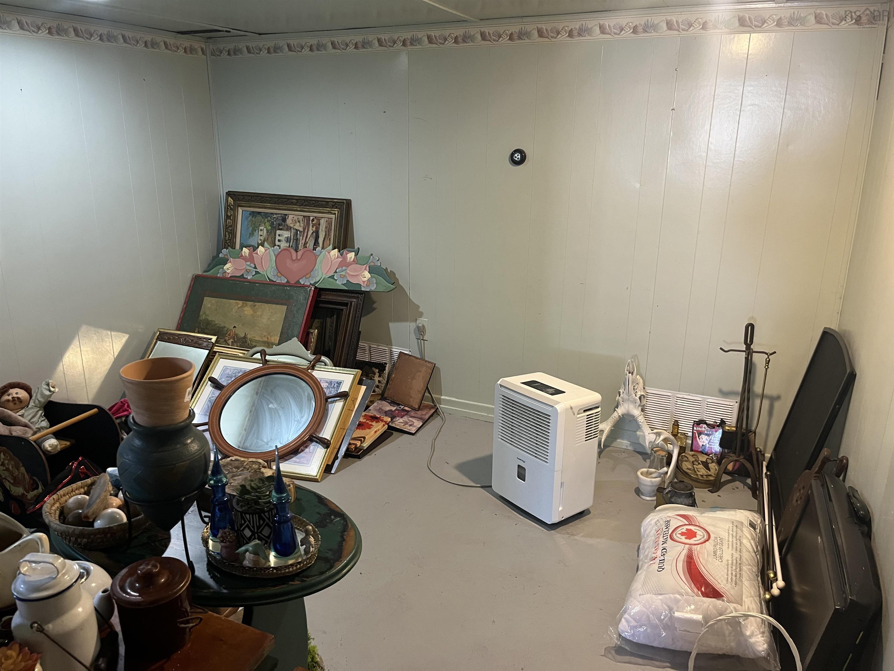 $149,000.00: 742 Donkin Highway, Donkin