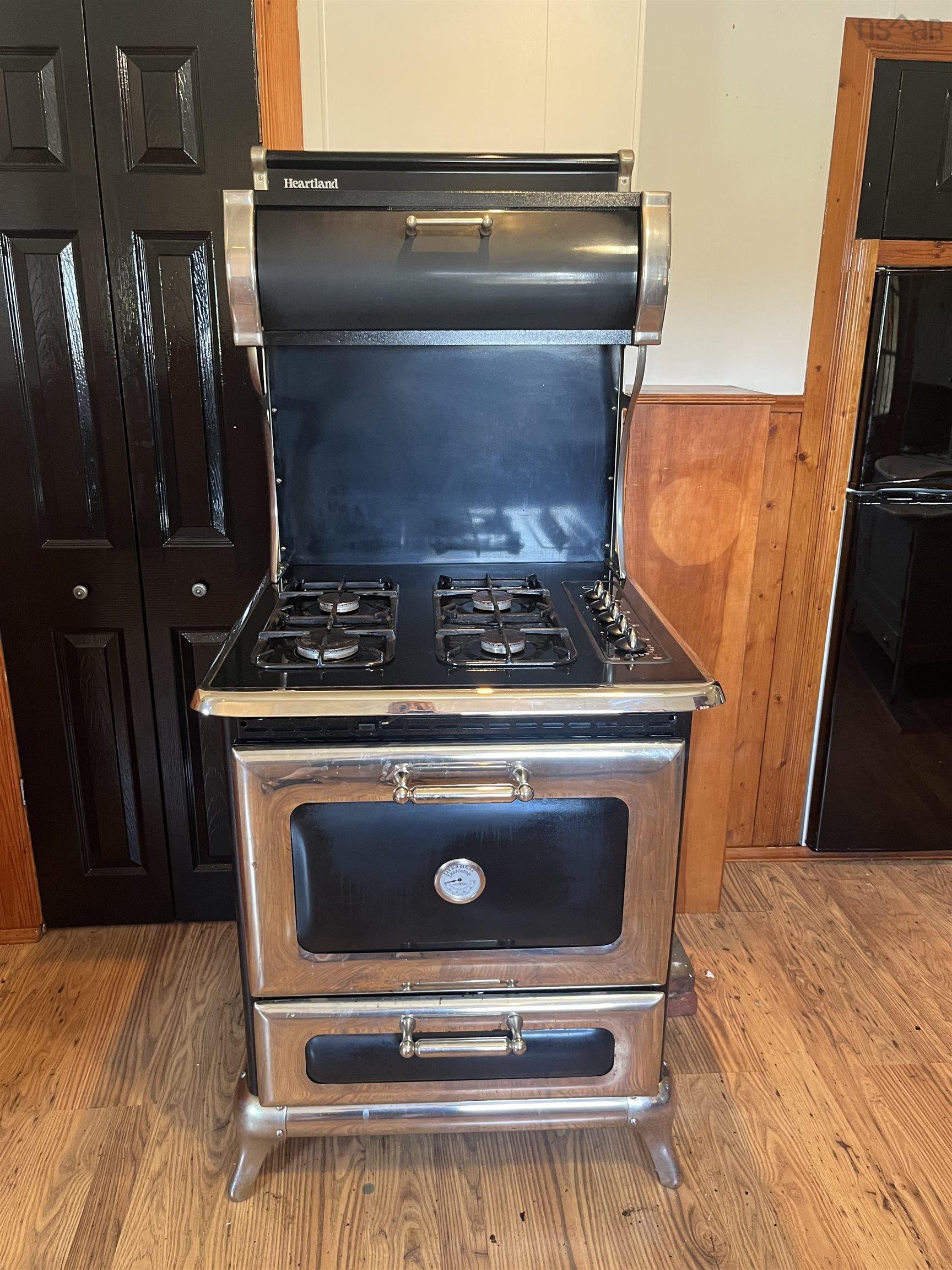 $149,000.00: 742 Donkin Highway, Donkin