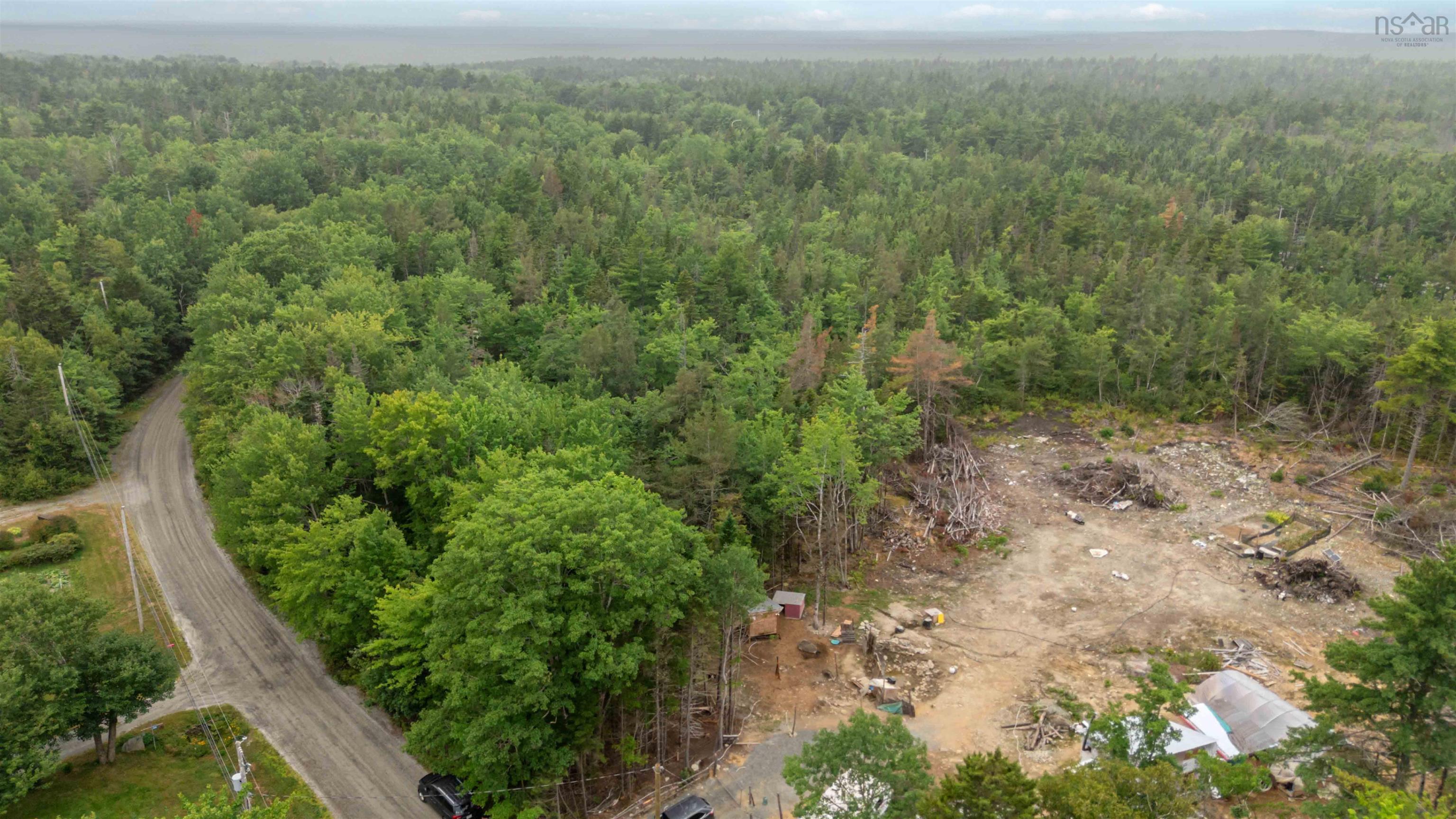 $99,000.00: 100 Llewellyn Loop Road, Middlewood