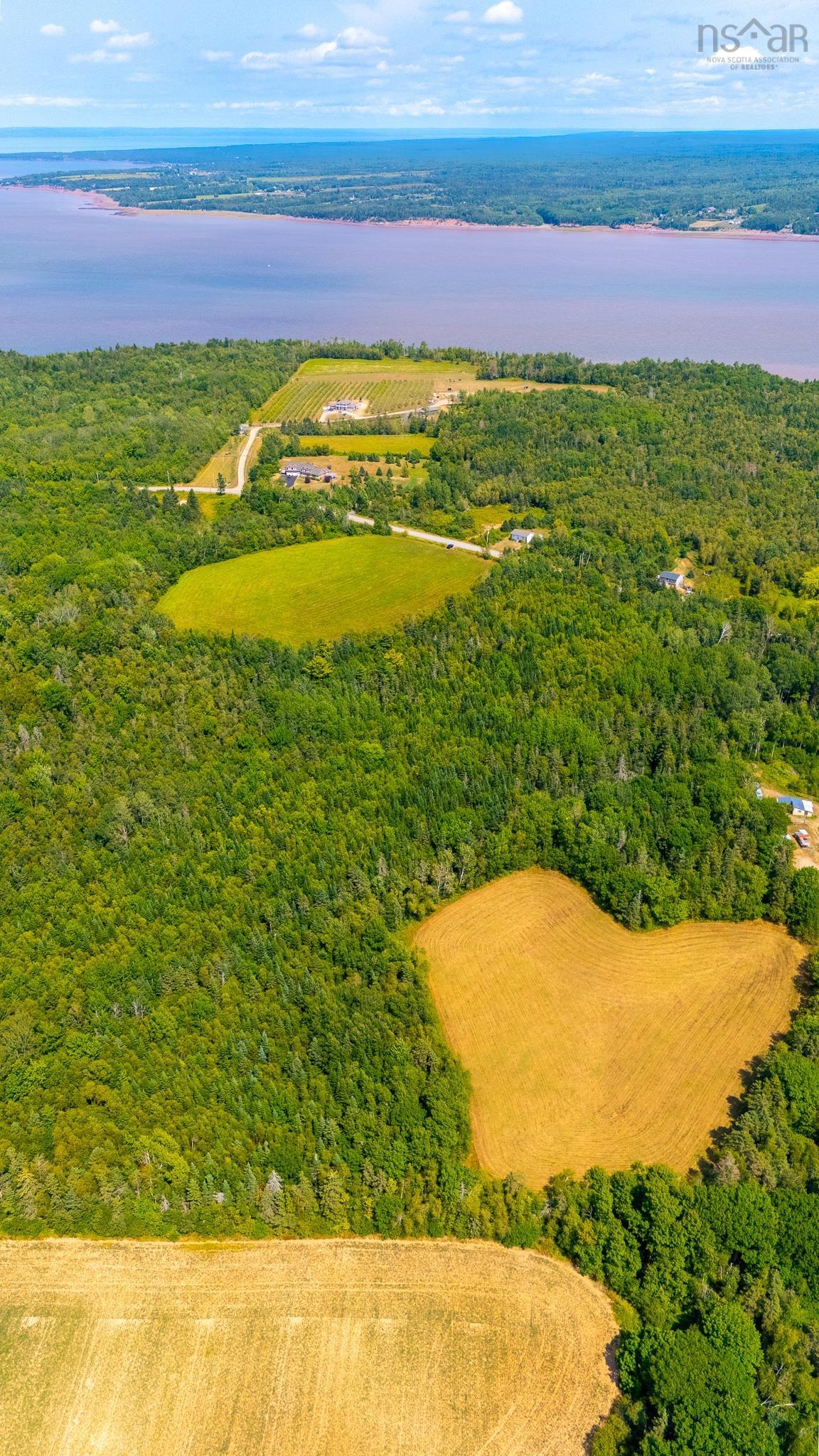 $350,000.00: Lots Bluff Road, Avonport Station