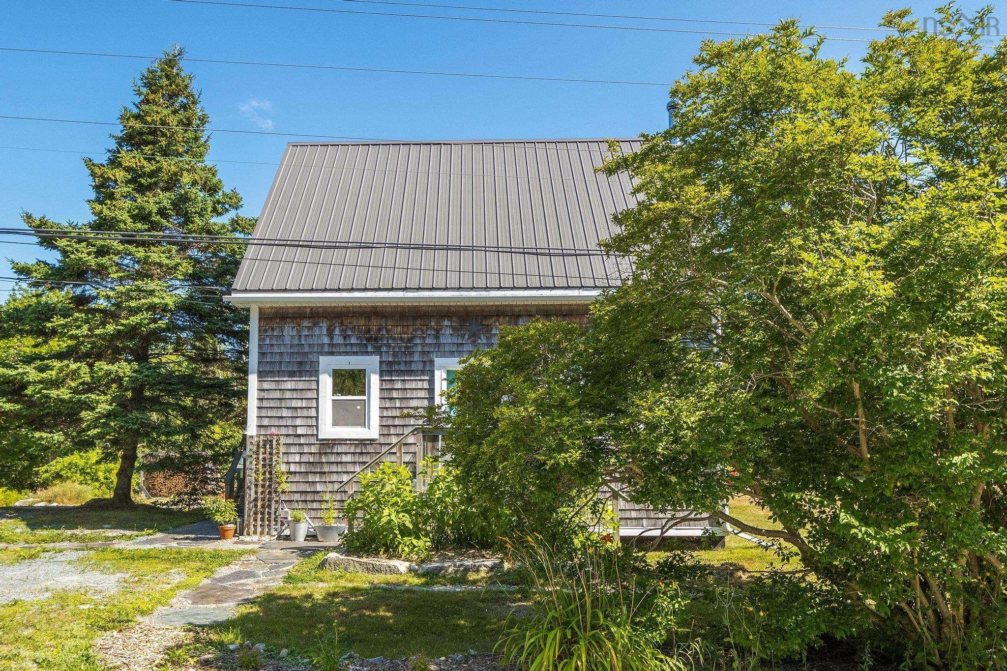 $549,500.00: 67 Pauls Point Road, Hackett