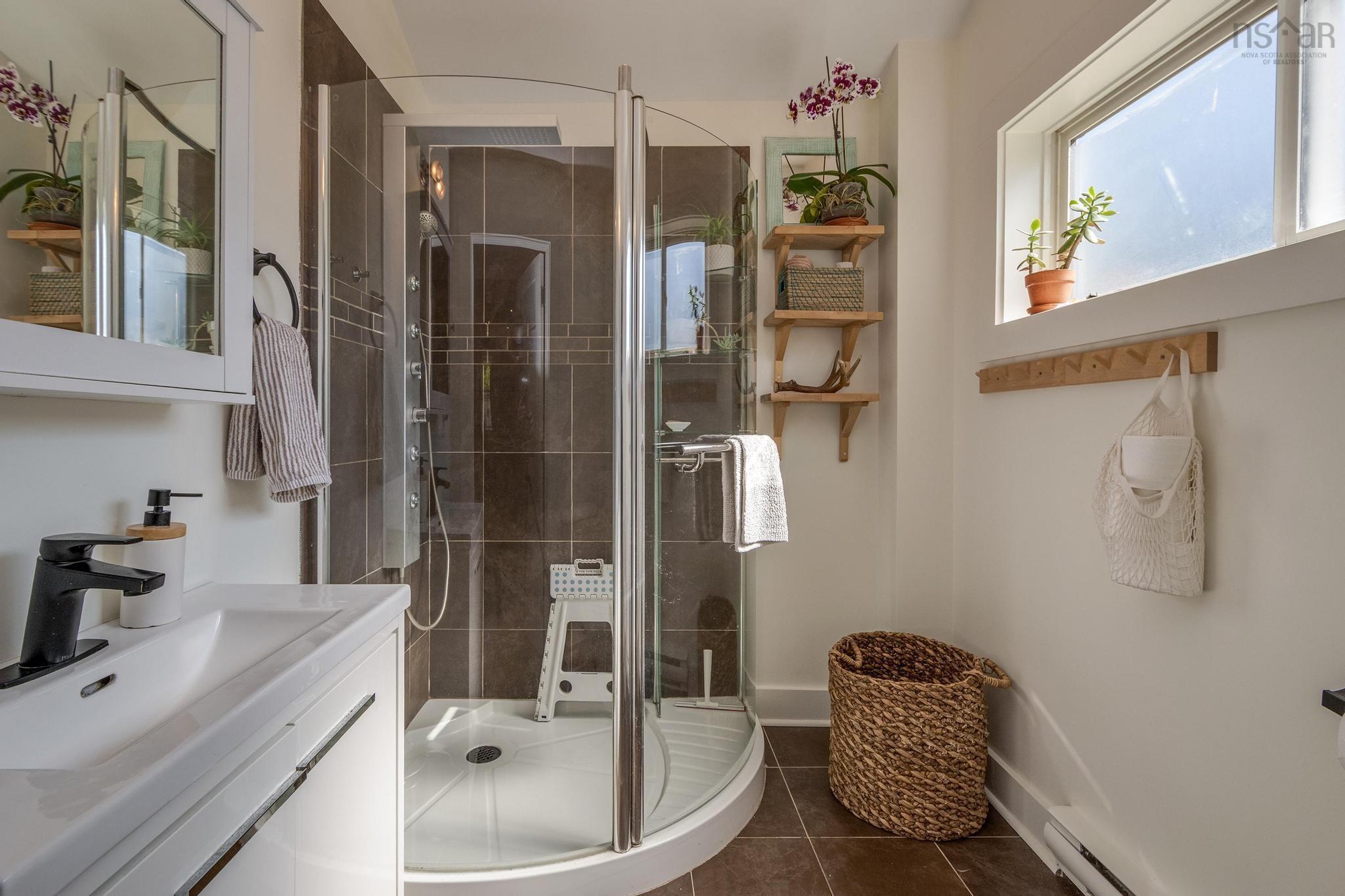 $549,500.00: 67 Pauls Point Road, Hackett