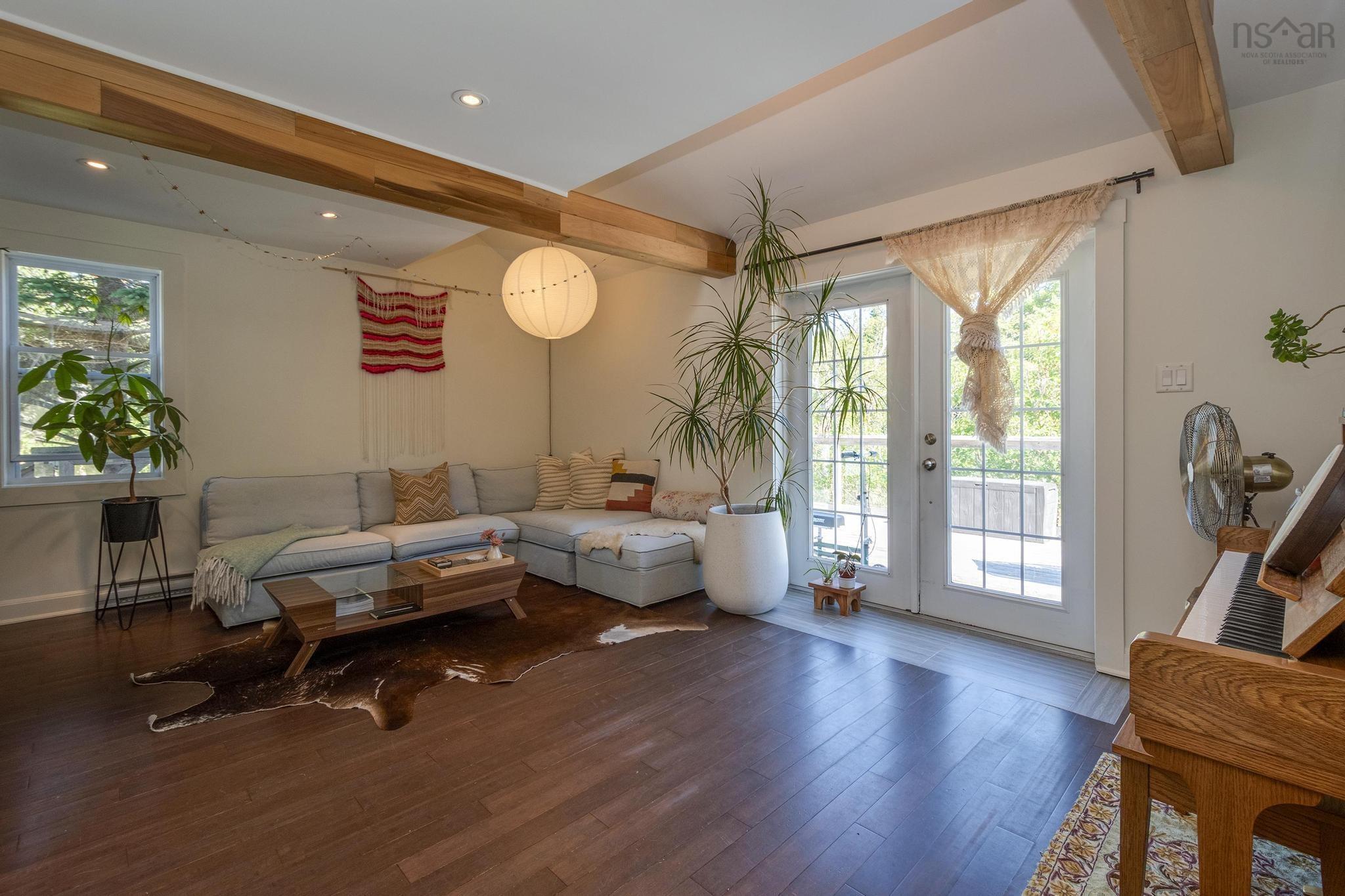 $549,500.00: 67 Pauls Point Road, Hackett