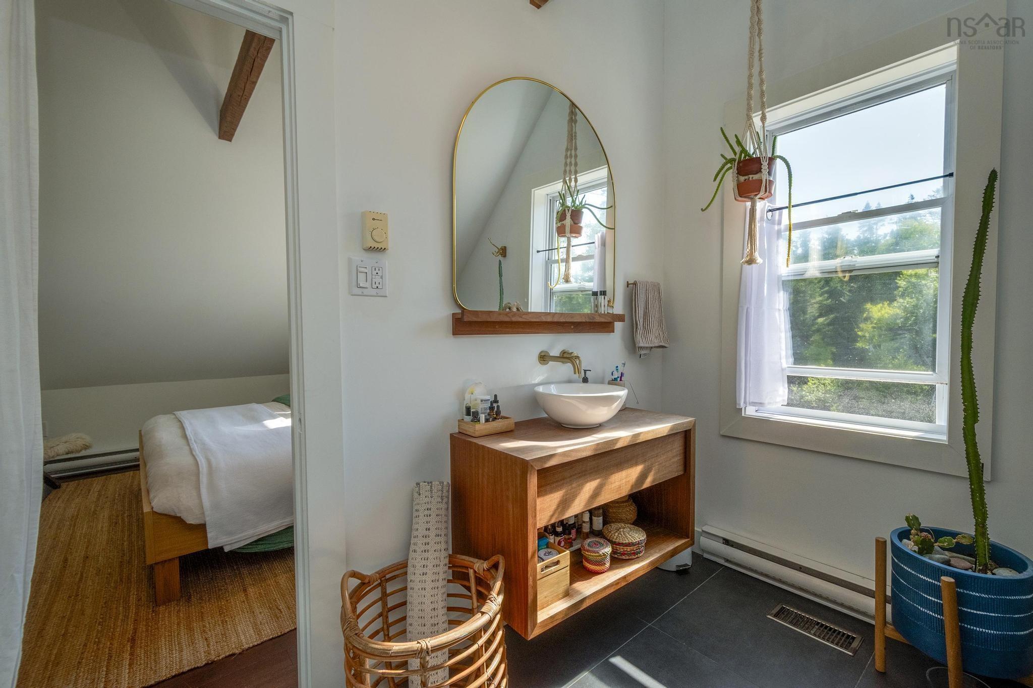 $549,500.00: 67 Pauls Point Road, Hackett