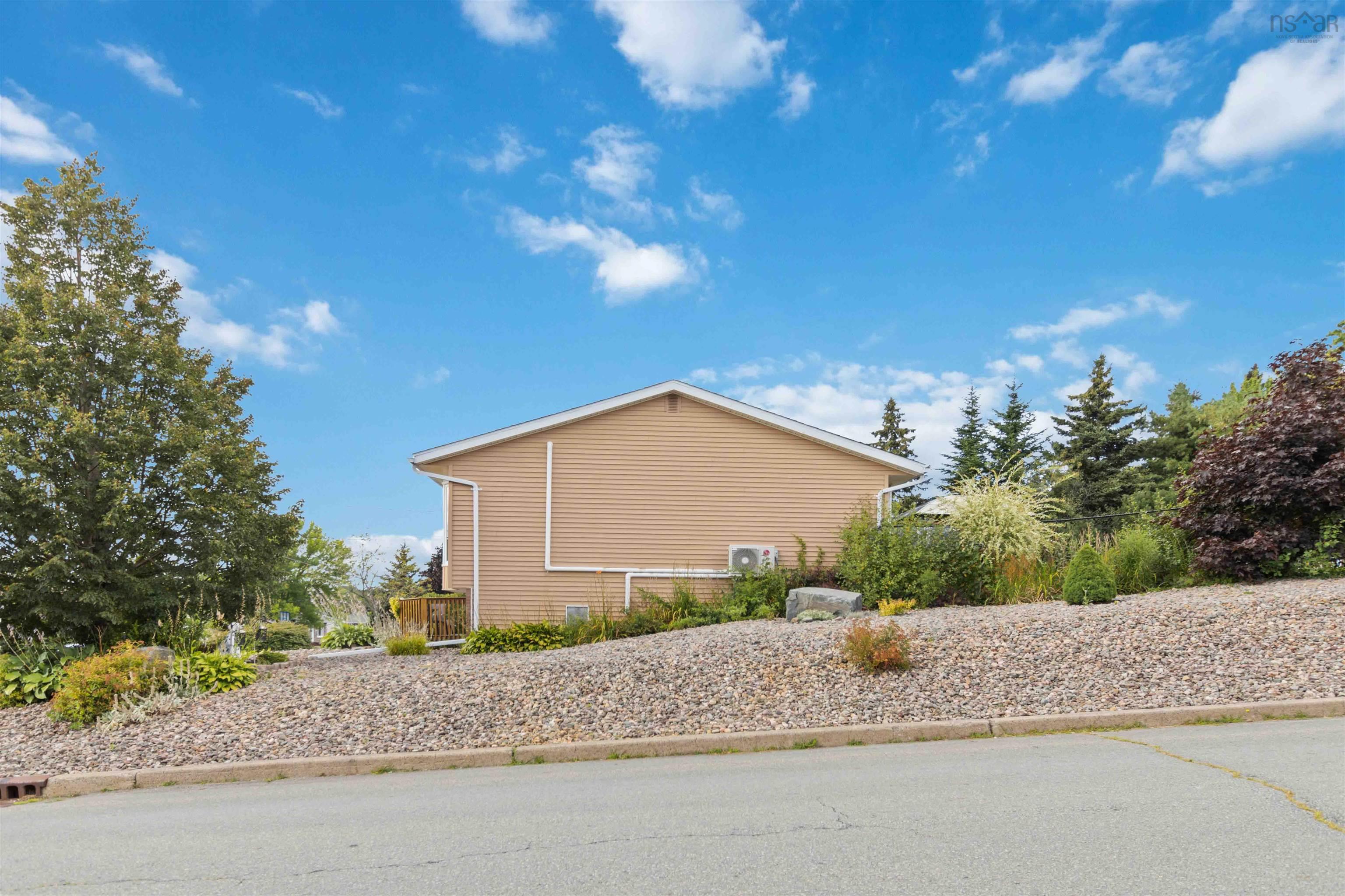 $599,000.00: 1 Gammon Crescent, Dartmouth