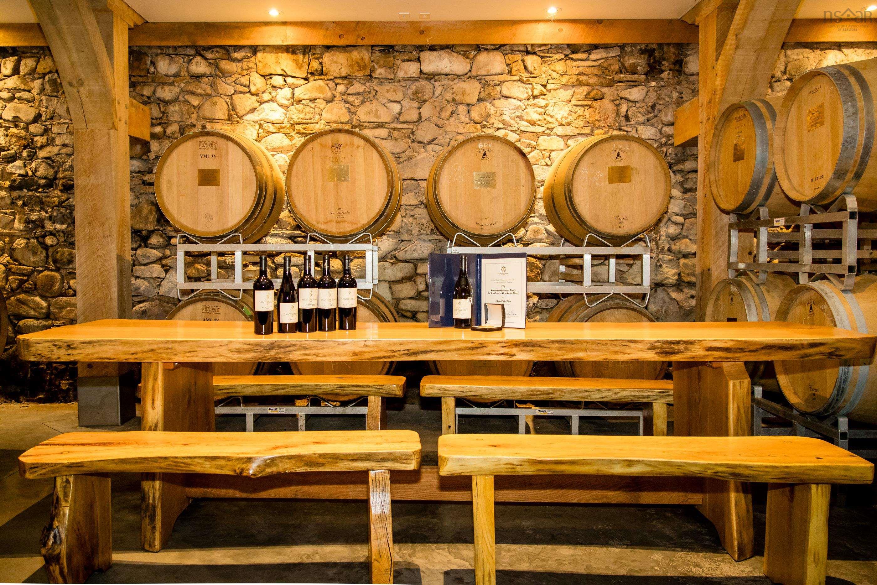 $4,000,000.00: 1441 Church Street, Port Williams