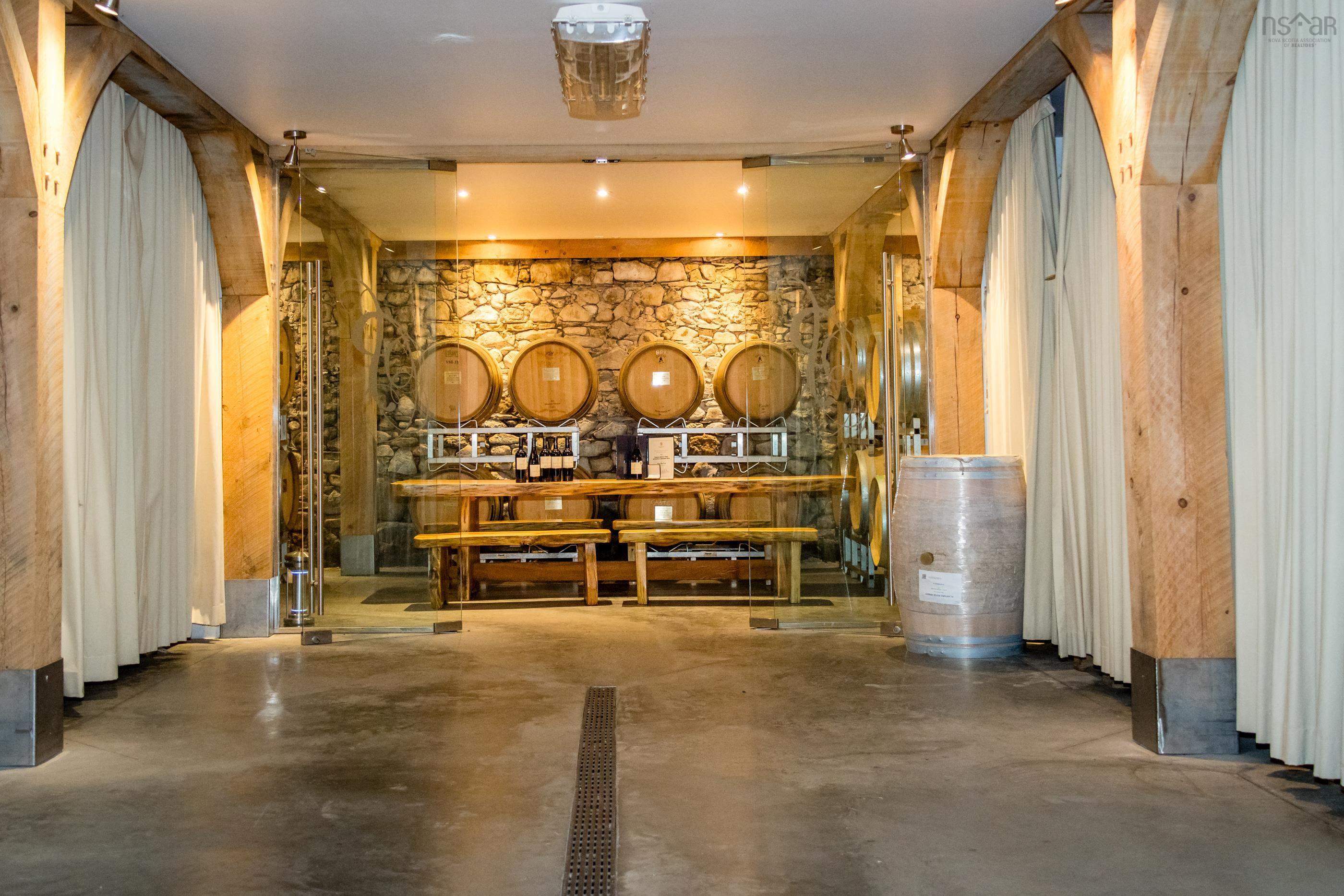 $4,000,000.00: 1441 Church Street, Port Williams