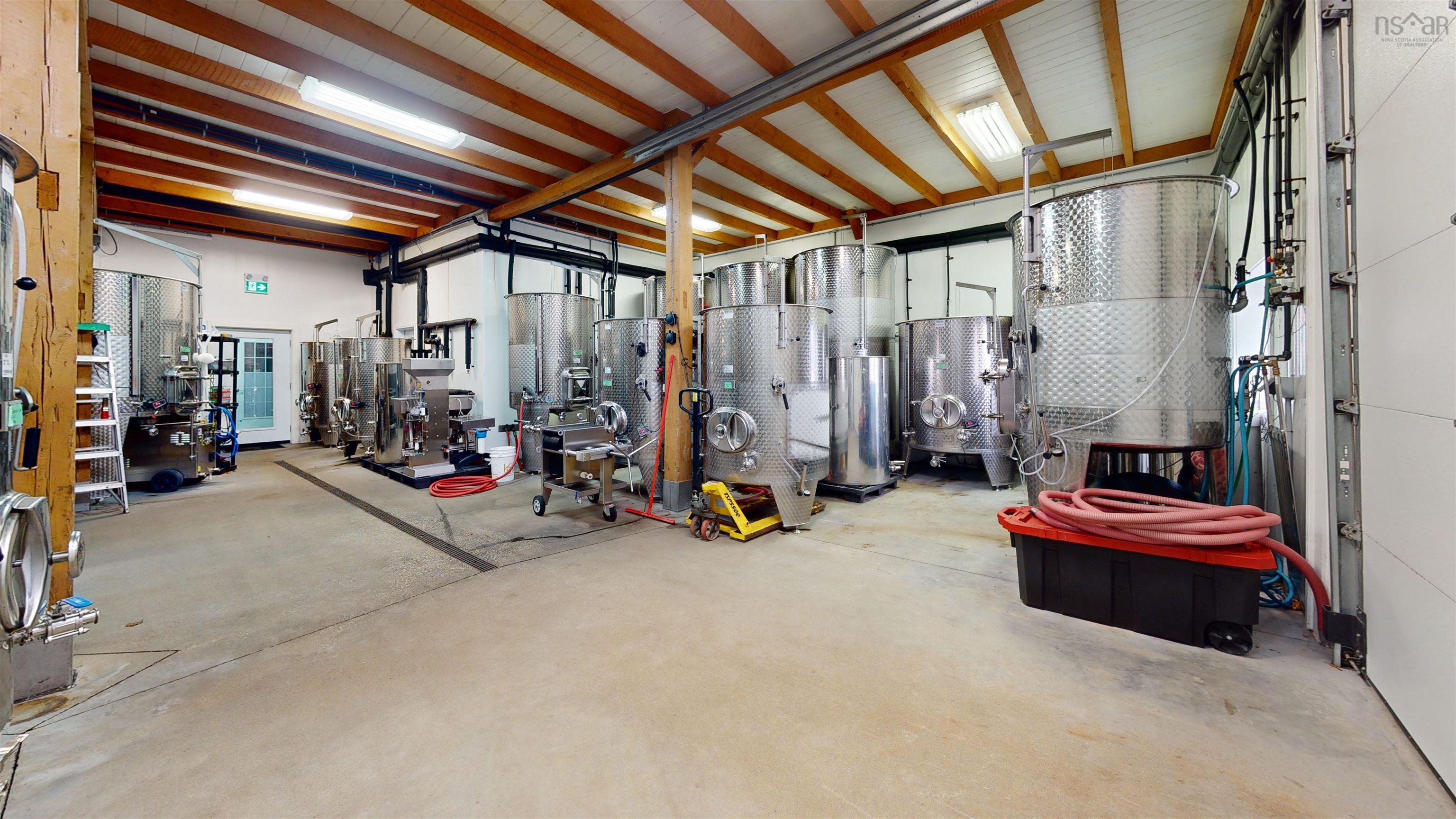 $4,000,000.00: 1441 Church Street, Port Williams