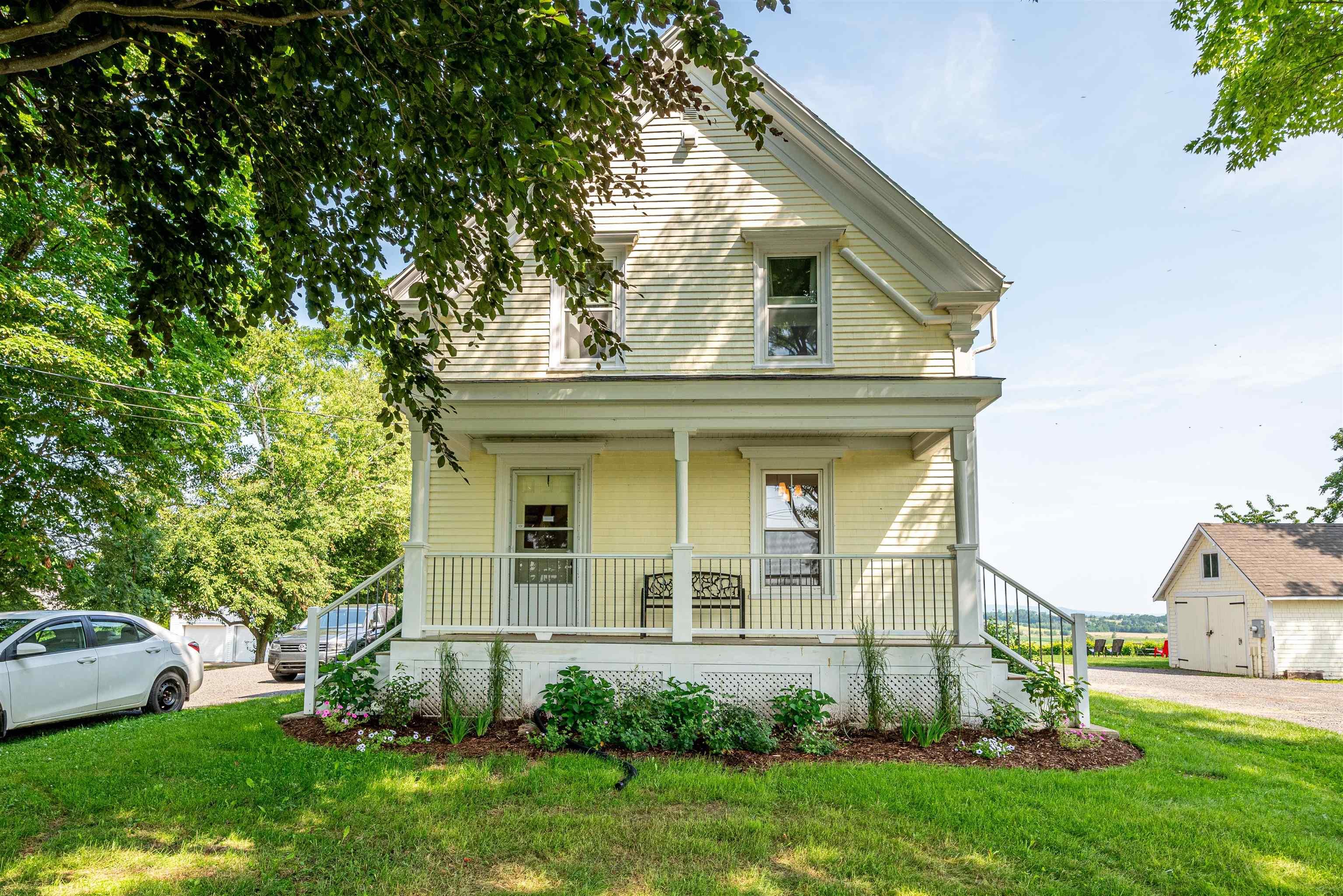 $4,000,000.00: 1441 Church Street, Port Williams