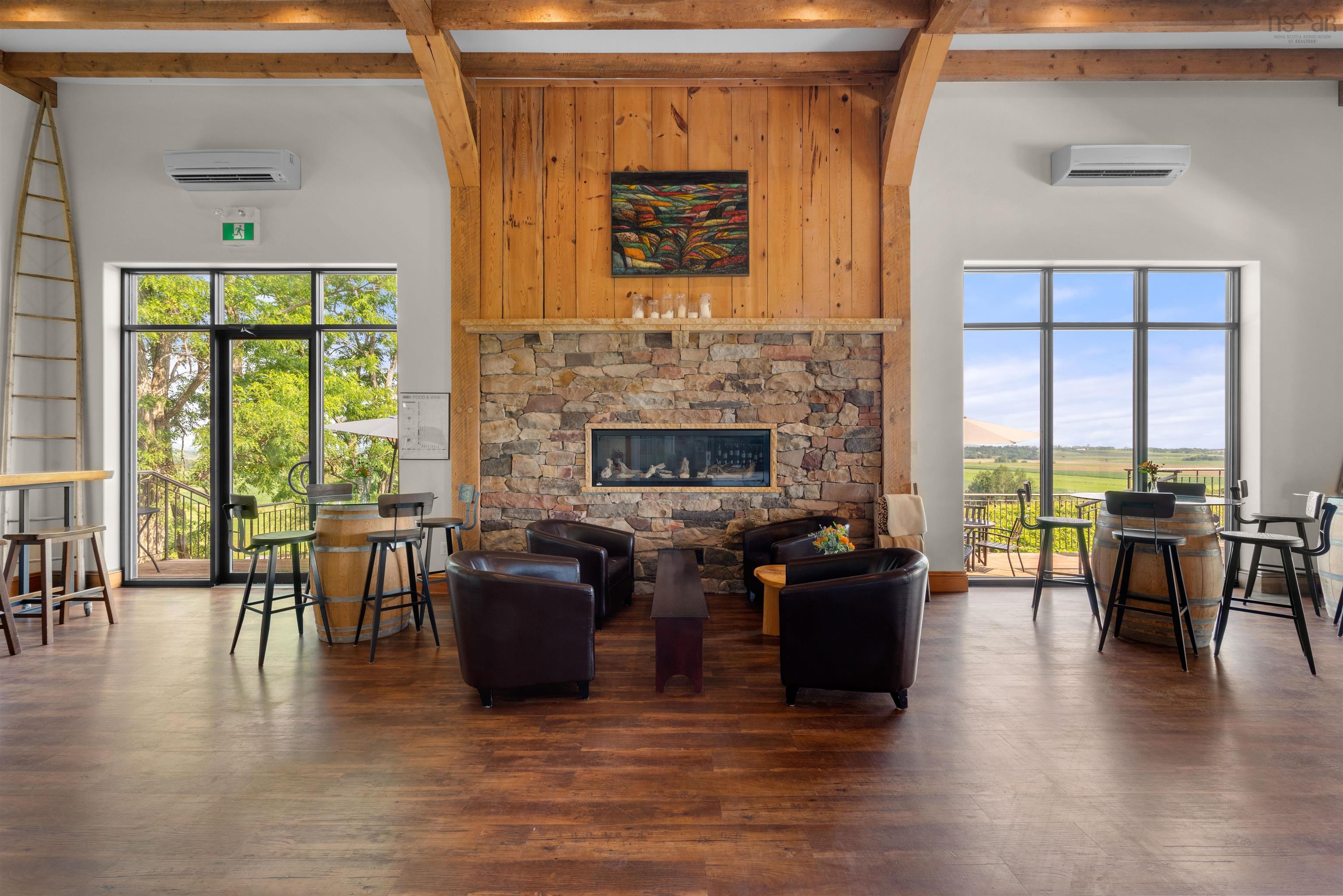 $4,000,000.00: 1441 Church Street, Port Williams