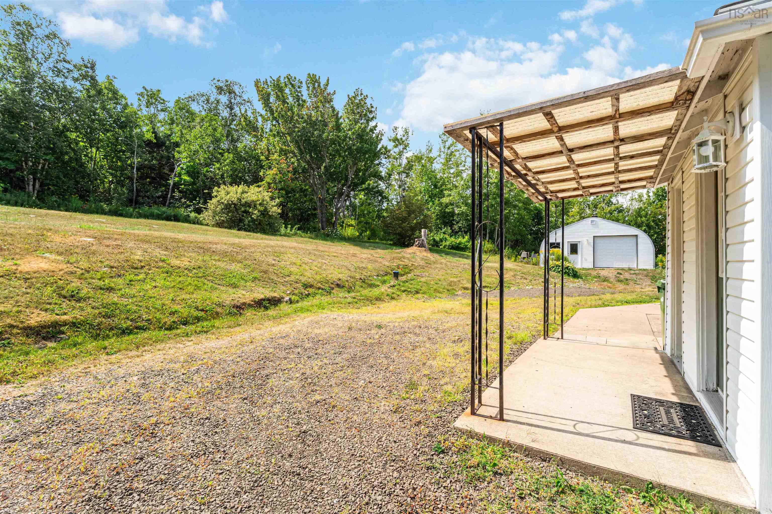 $359,000.00: 4634 Shore Road W, Parkers Cove