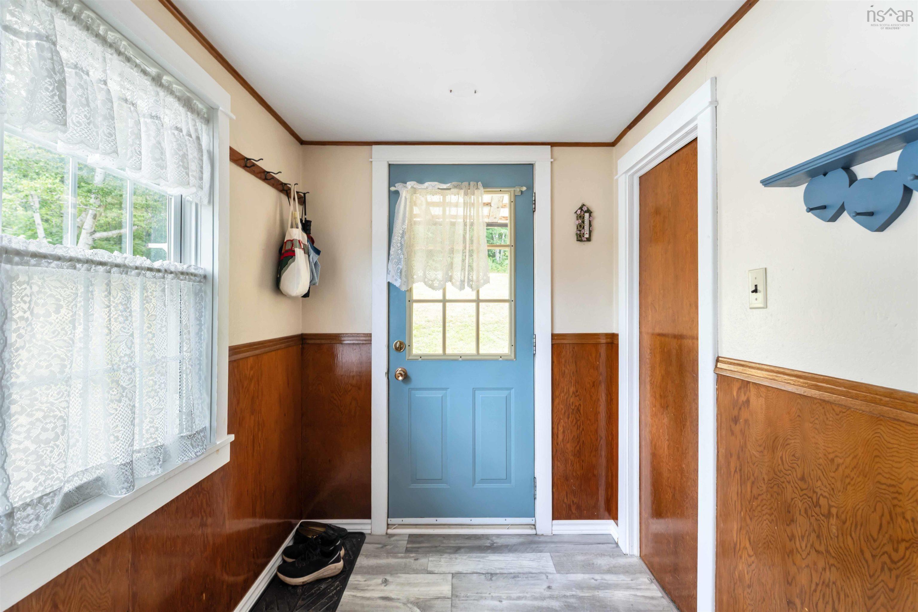 $359,000.00: 4634 Shore Road W, Parkers Cove