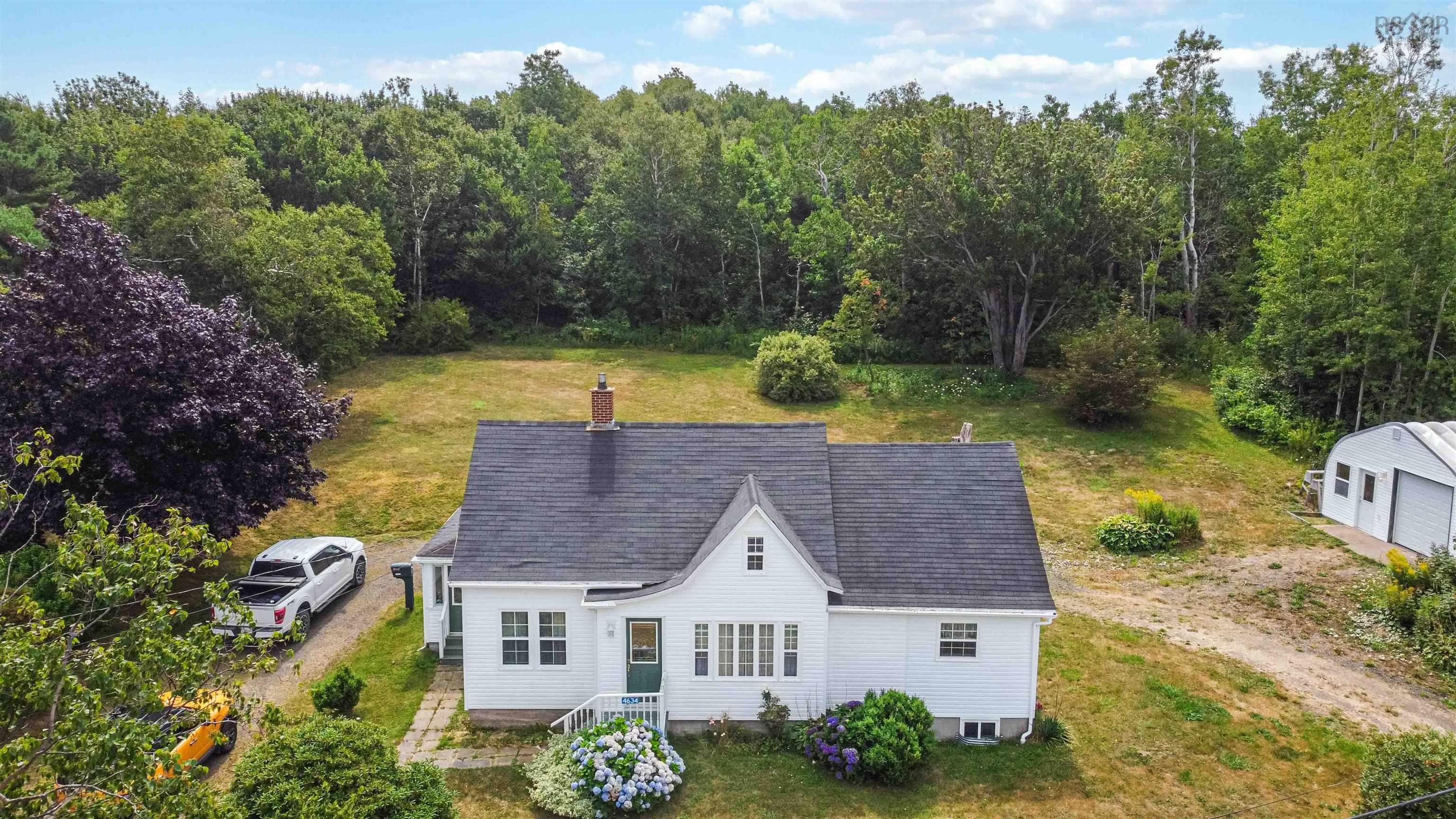 $359,000.00: 4634 Shore Road W, Parkers Cove