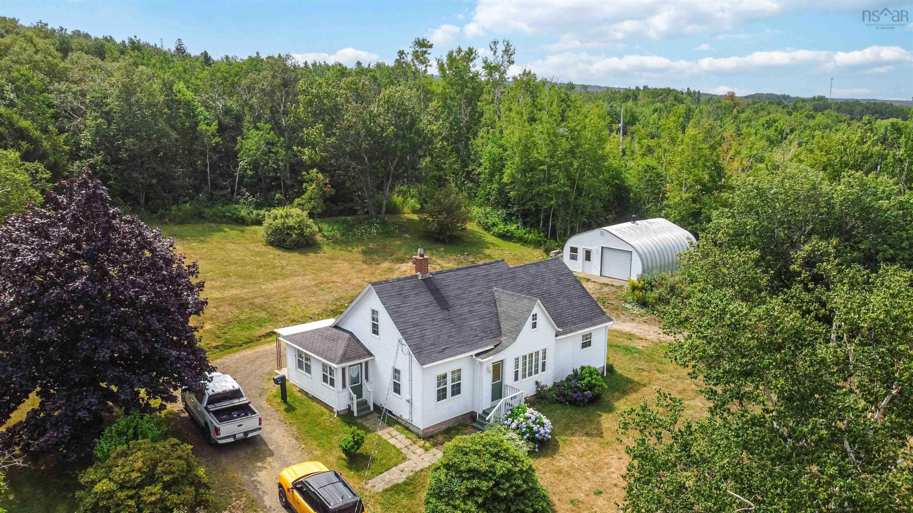 $359,000.00: 4634 Shore Road W, Parkers Cove