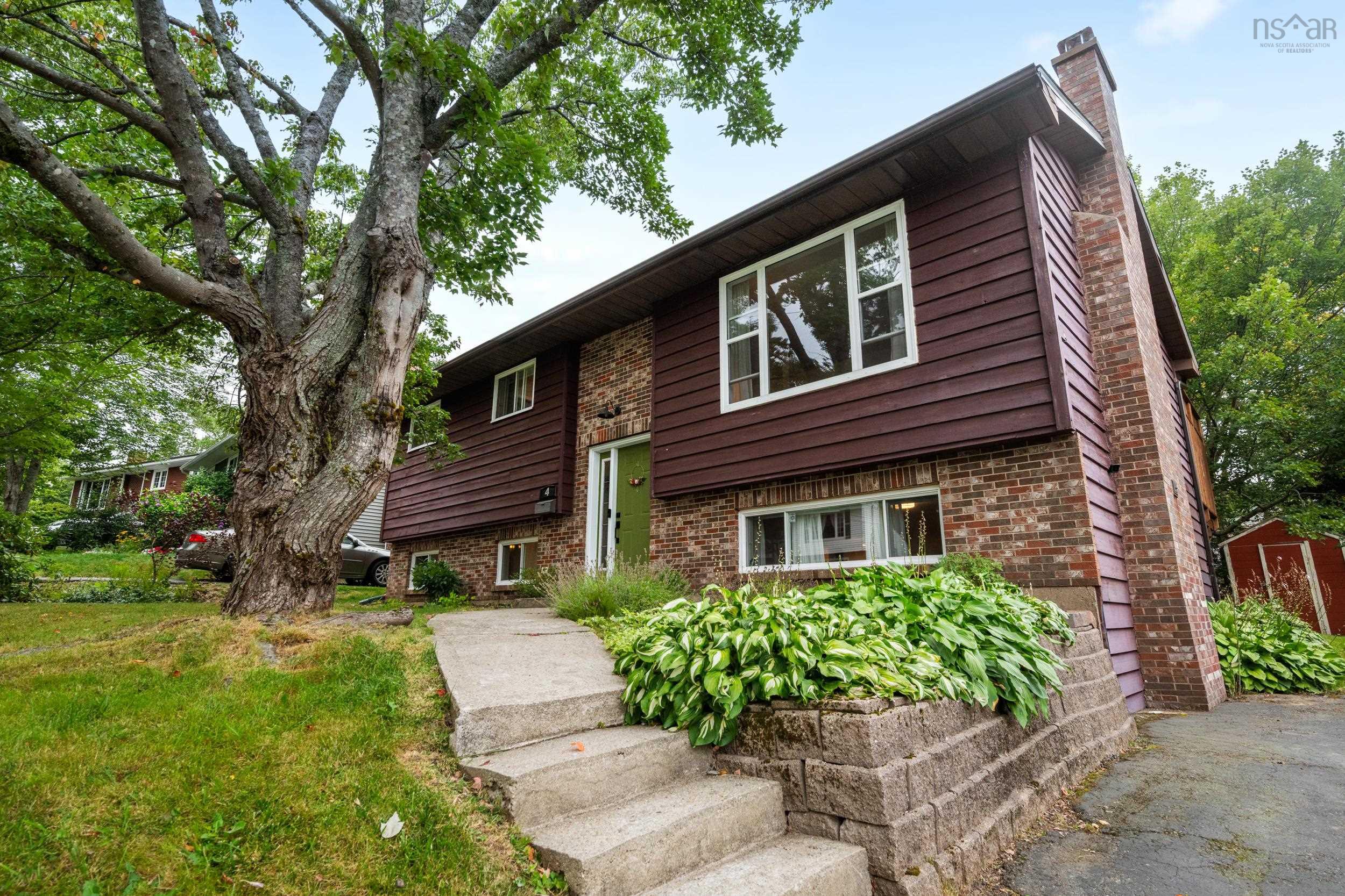 $535,000.00: 4 Orquel Court, Dartmouth