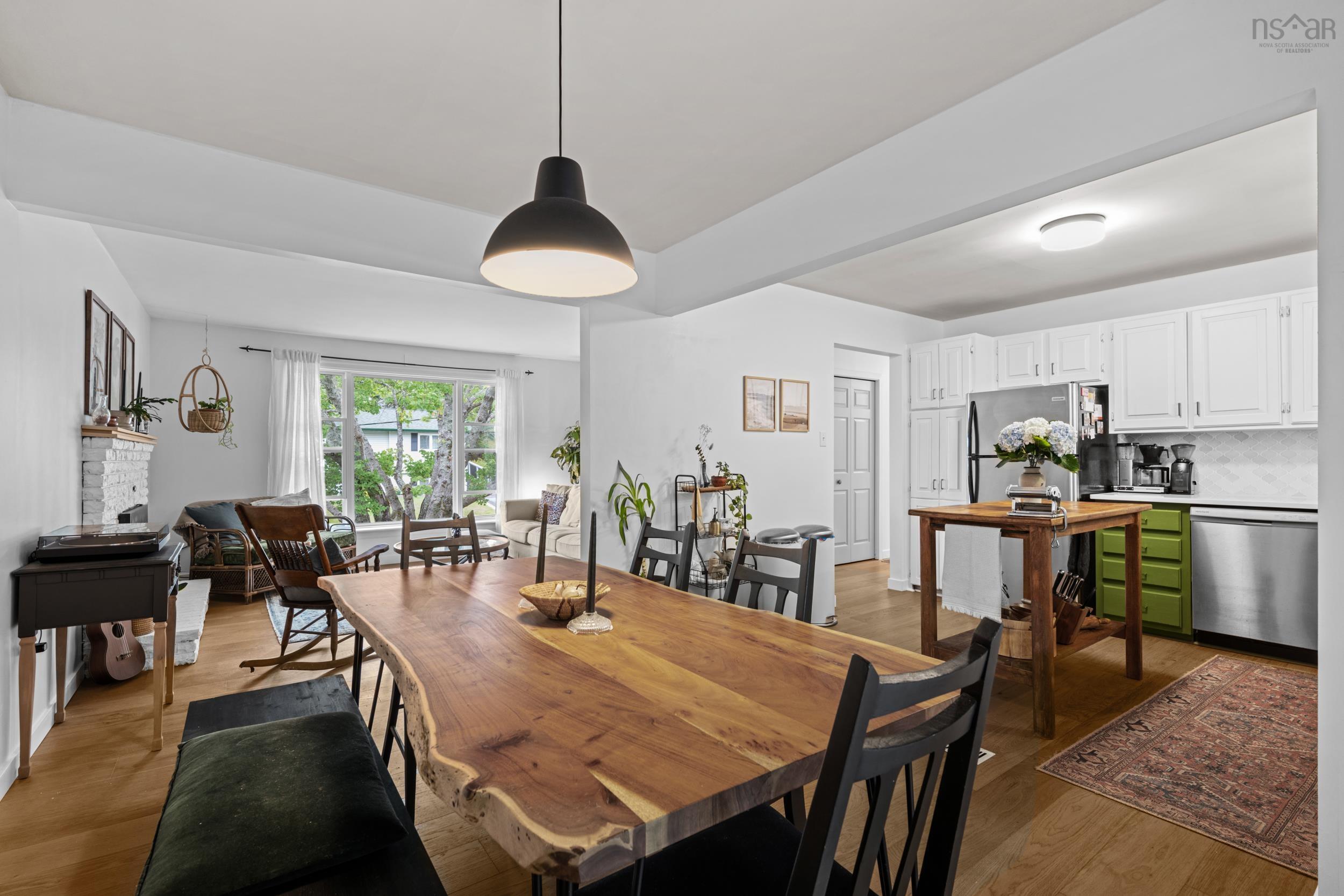 $535,000.00: 4 Orquel Court, Dartmouth