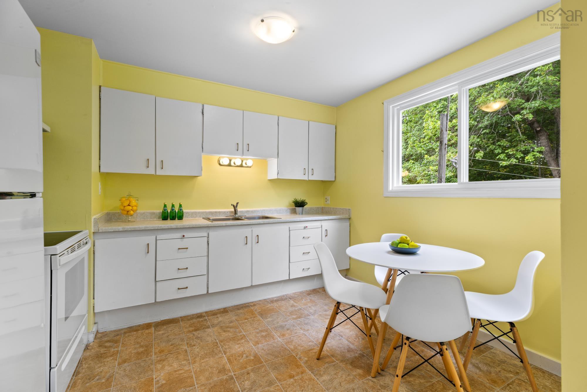 $349,900.00: 79 Rankin Drive, Lower Sackville