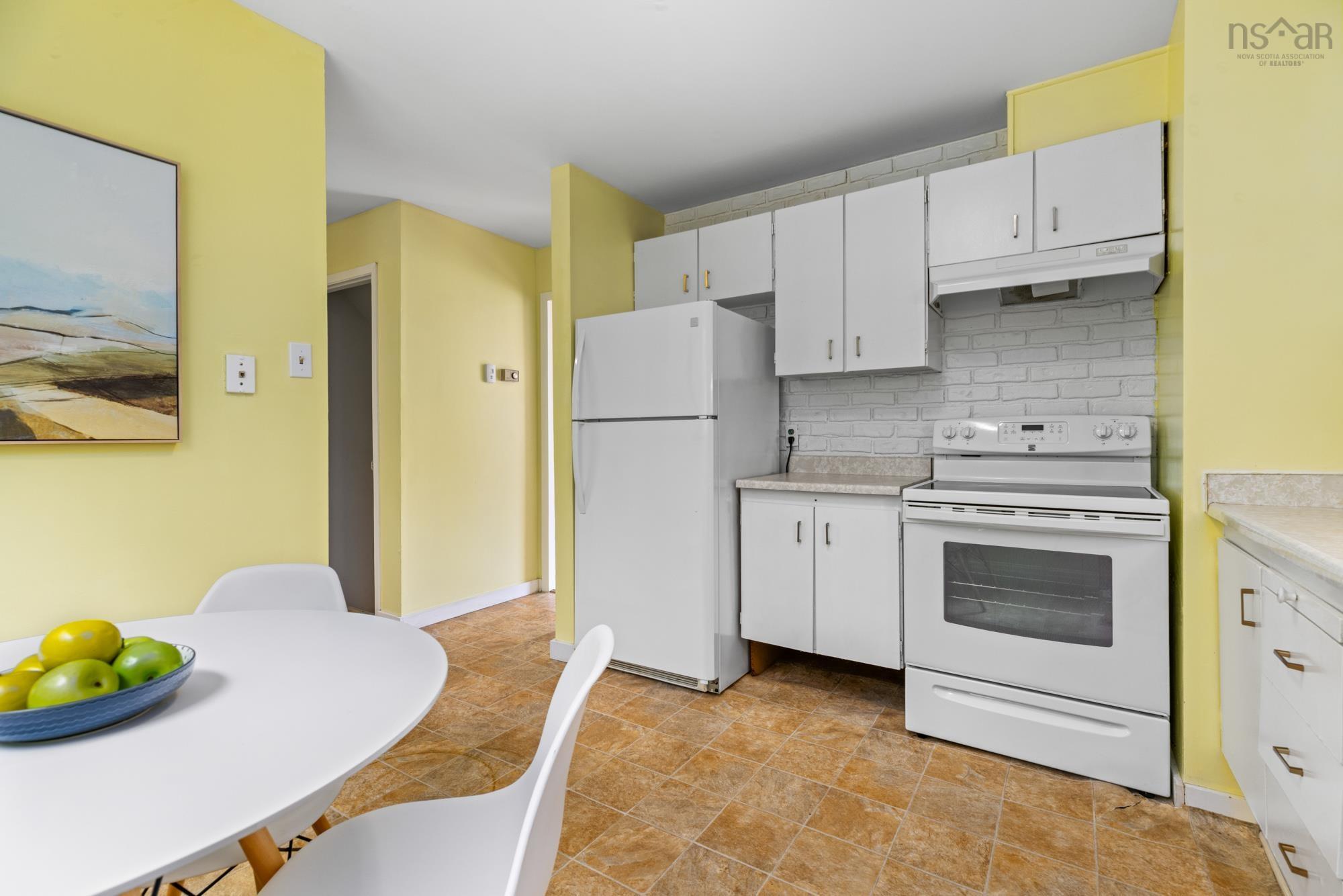 $349,900.00: 79 Rankin Drive, Lower Sackville